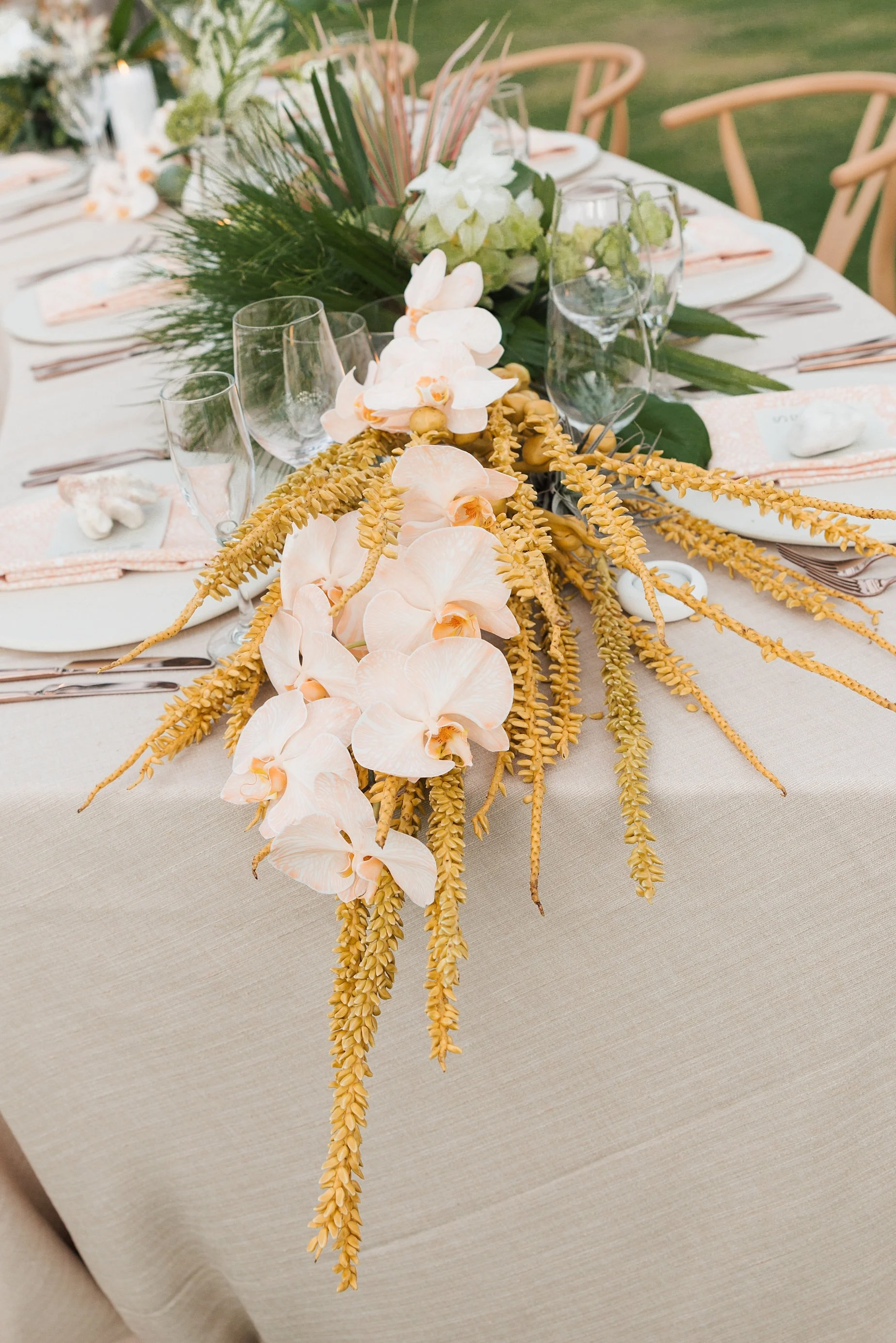 Hawaii-konavillage-wedding-Photographer__B+K2125_CO5_4649_byCarolOliva_WEB.jpg