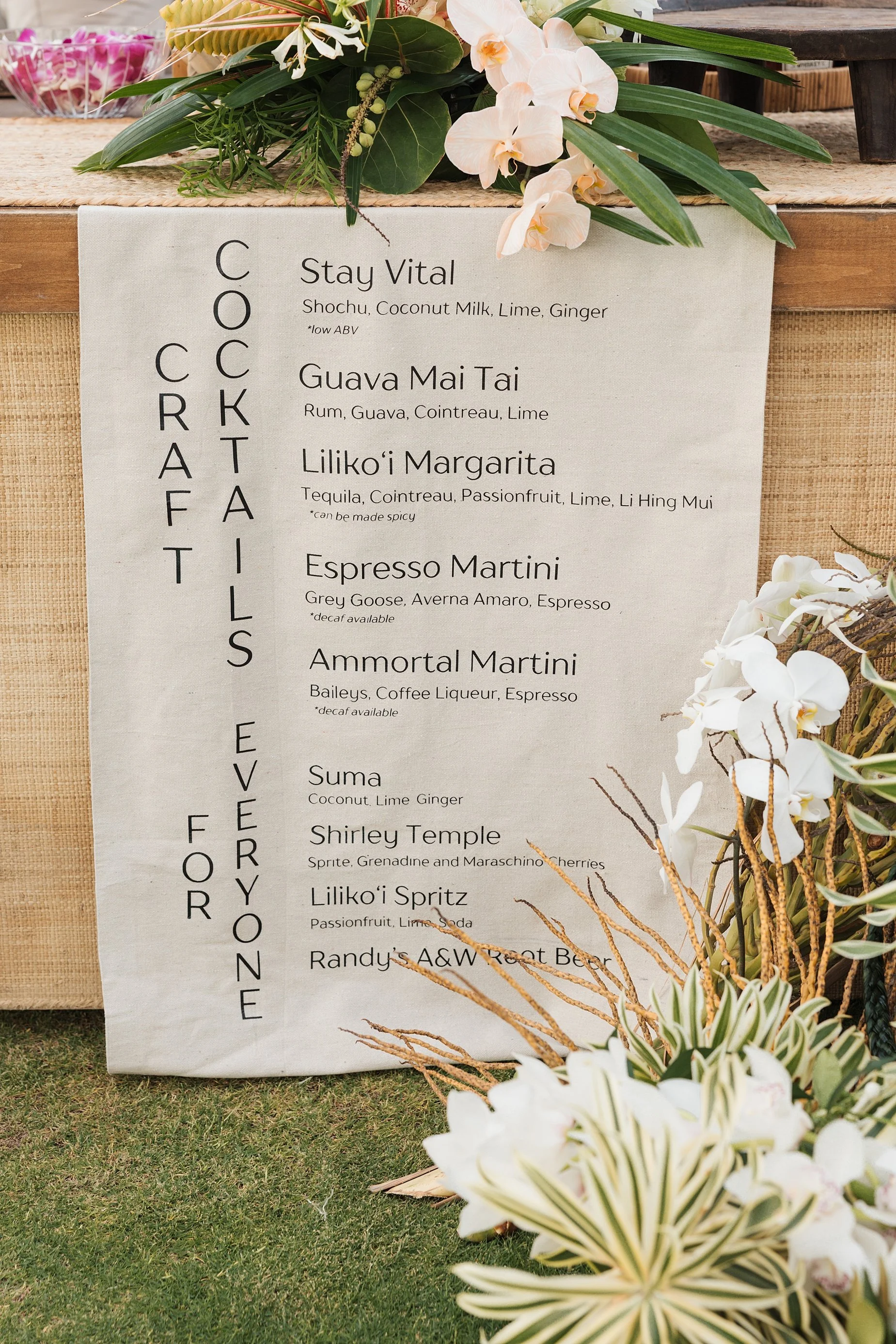 Hawaii-konavillage-wedding-Photographer__B+K2224_CO5_4879_byCarolOliva_WEB.jpg