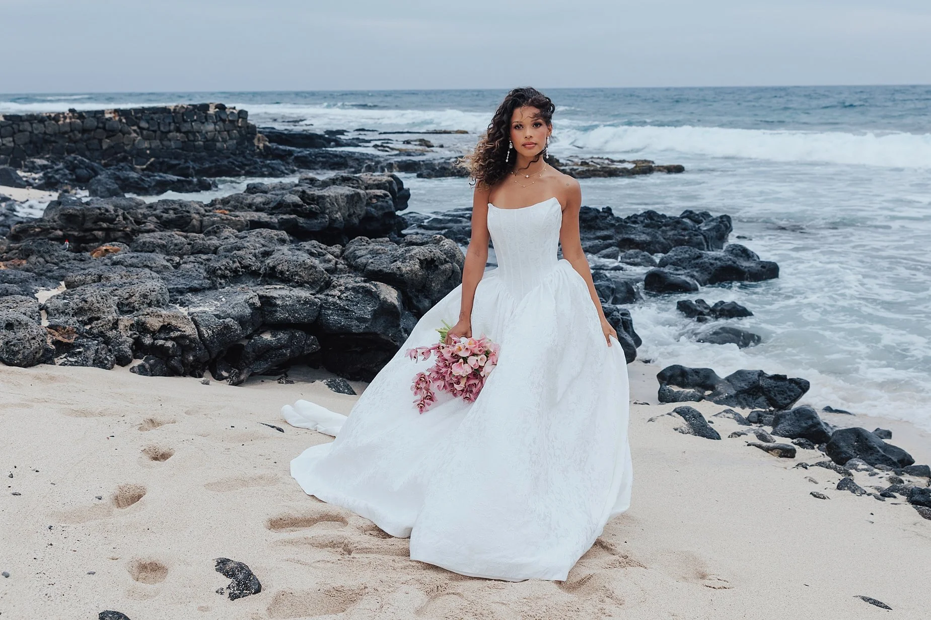 Editorial Oceanfront Bridal Inspiration on Oahu | Hawaii Wedding Photographer