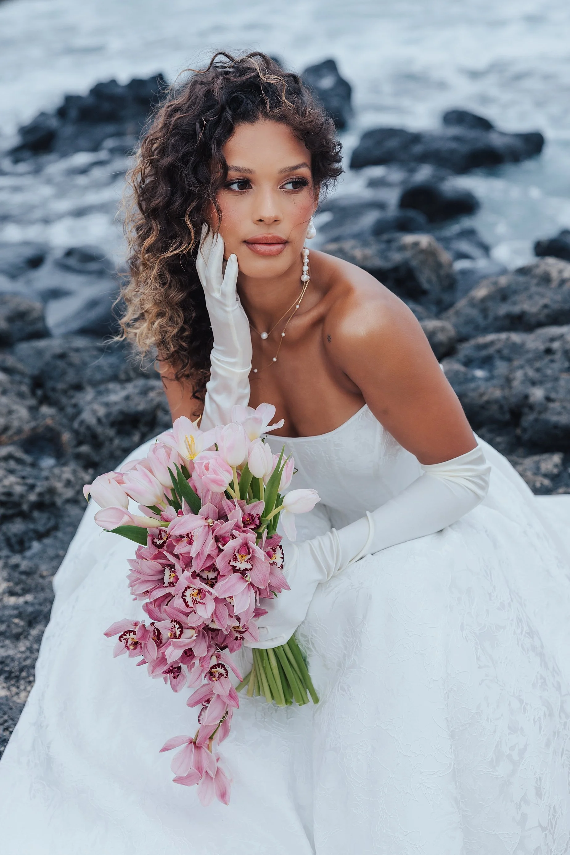 Hawaii-oahu-wedding-photographer-bridal-_CO5_7738_CarolOliva_WEB.jpg