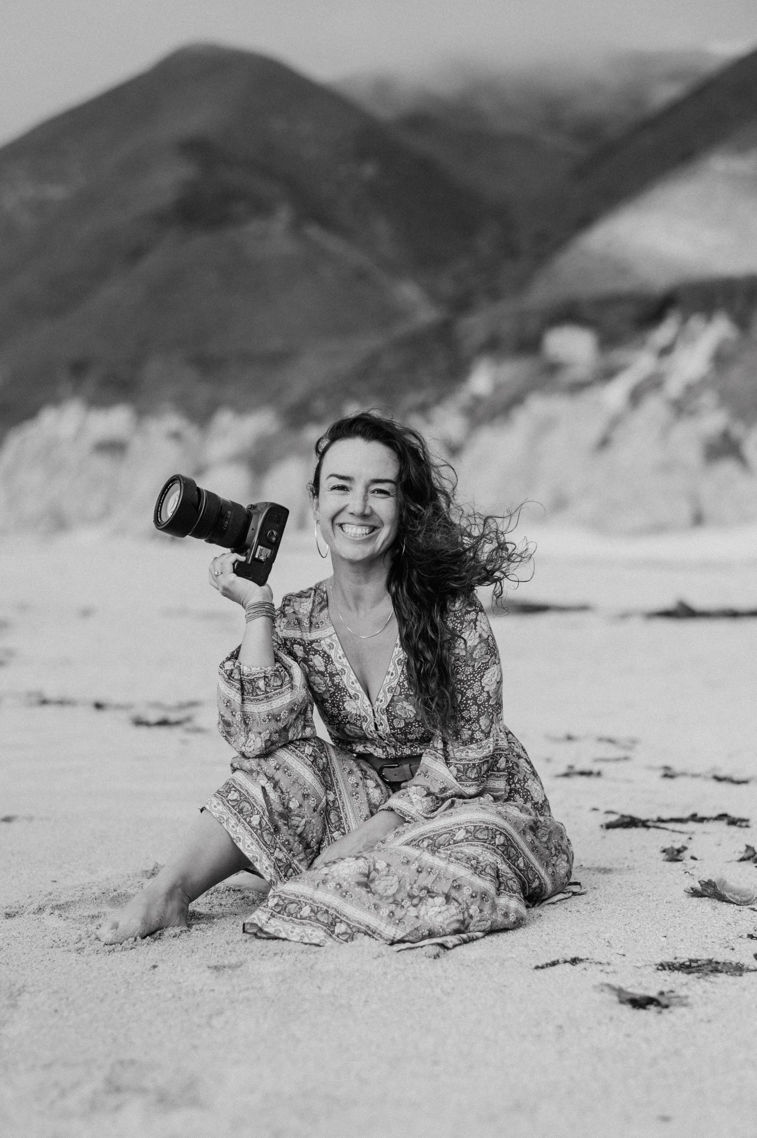 Carol Oliva, Hawaii Wedding and Elopement Photographer on Oahu North Shore