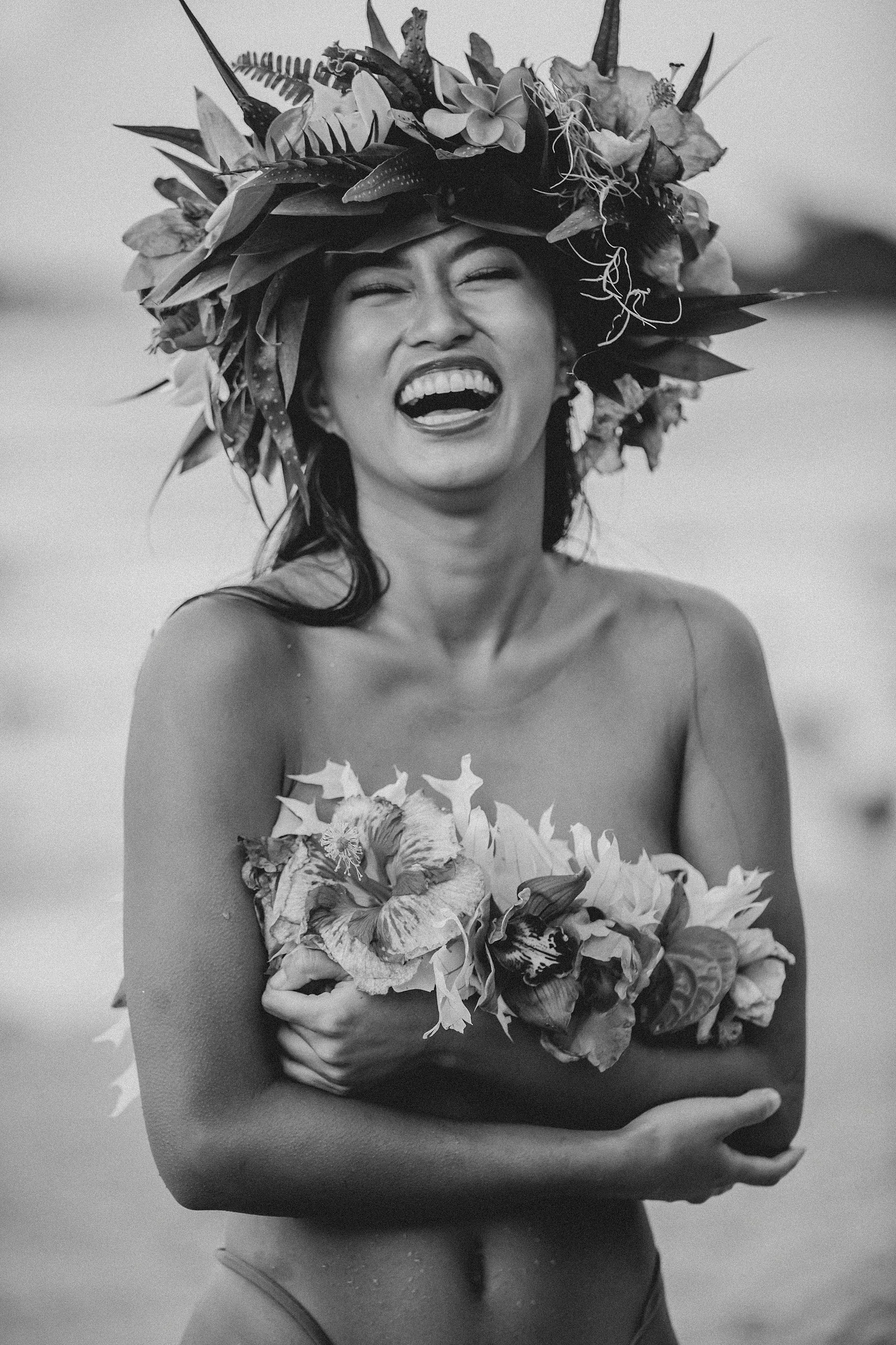     Artistic black-and-white floral portrait inspired by Hawaii nature and feminine beauty