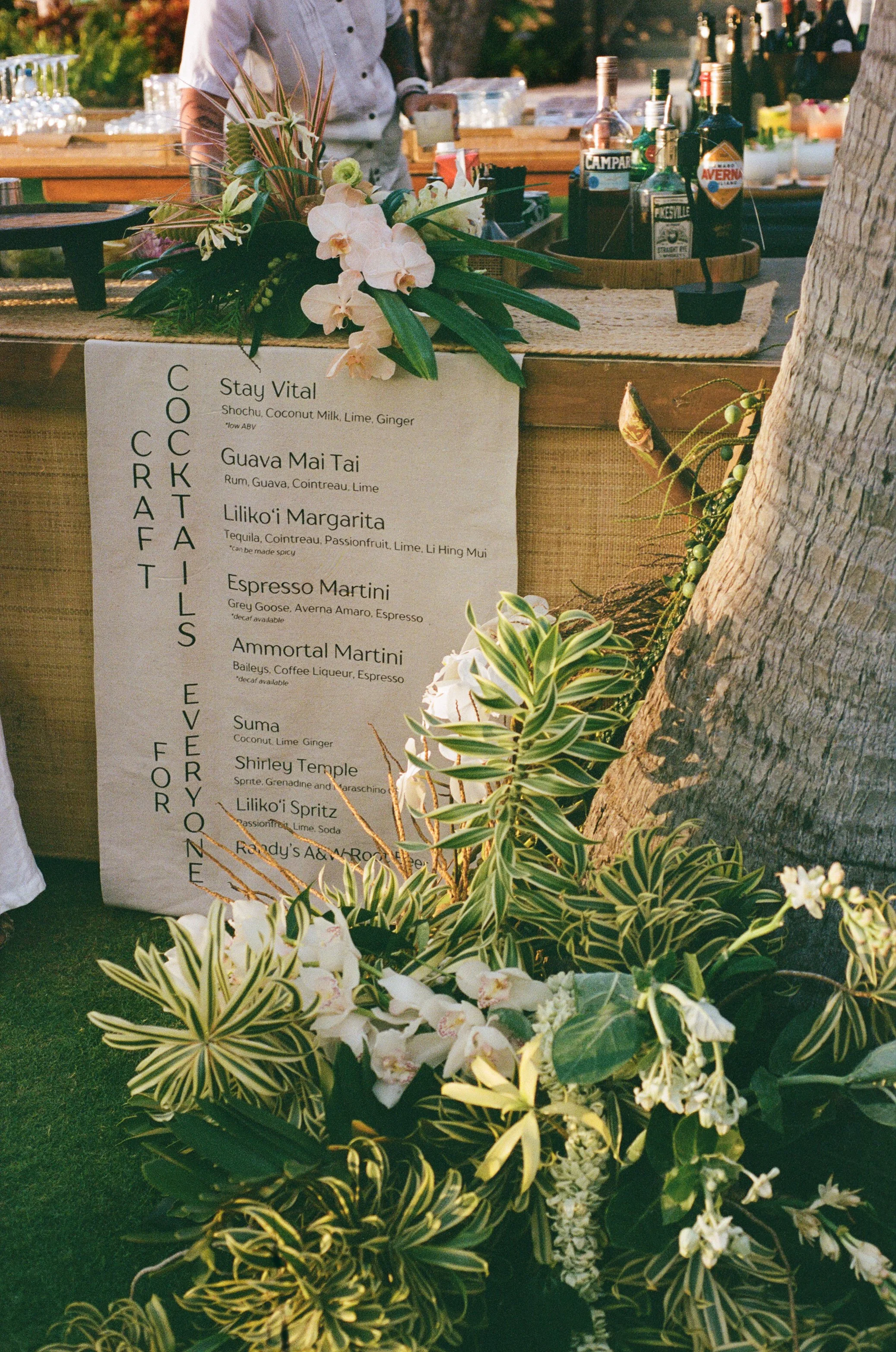 Hawaii-wedding-photographer-film-konavillage-bigisland_000089970038byCarolOliva.JPG