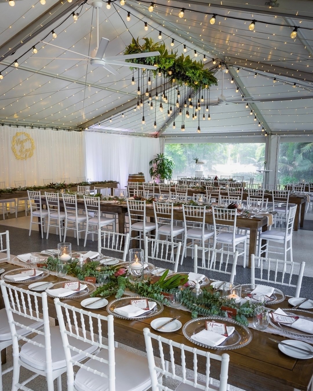 Elegant wood styling with the white high back chairs making quite an impact across the room. The fresh spinning gum added a wonderful smell of the fresh garden 
🌿 to the marquee.
.
. #inthegrove #inthegroveqld #weddingsinthegrove #weddinginspo #wedd
