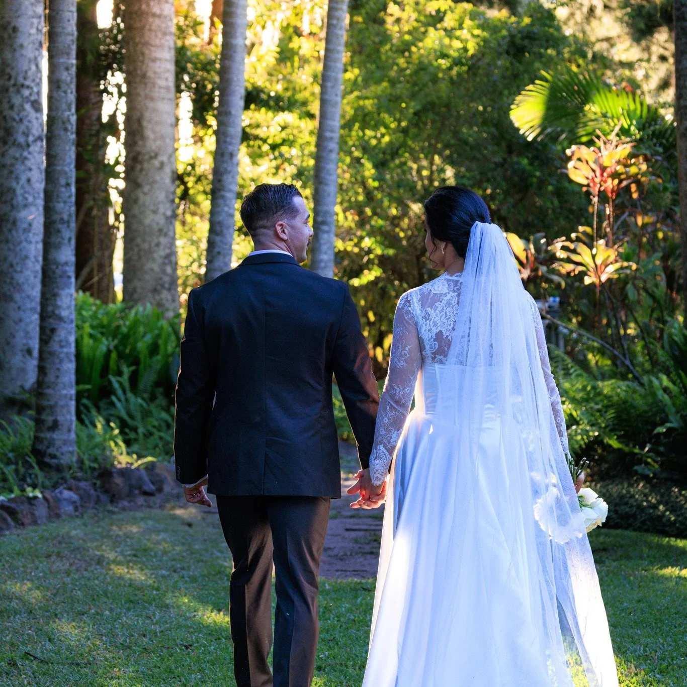 ✨ We&rsquo;re open for wedding appointments over Christmas &amp; New Year ✨

Just engaged over the holidays? There&rsquo;s no need to wait until the New Year to start planning your wedding.

In The Grove will be open for private wedding appointments 