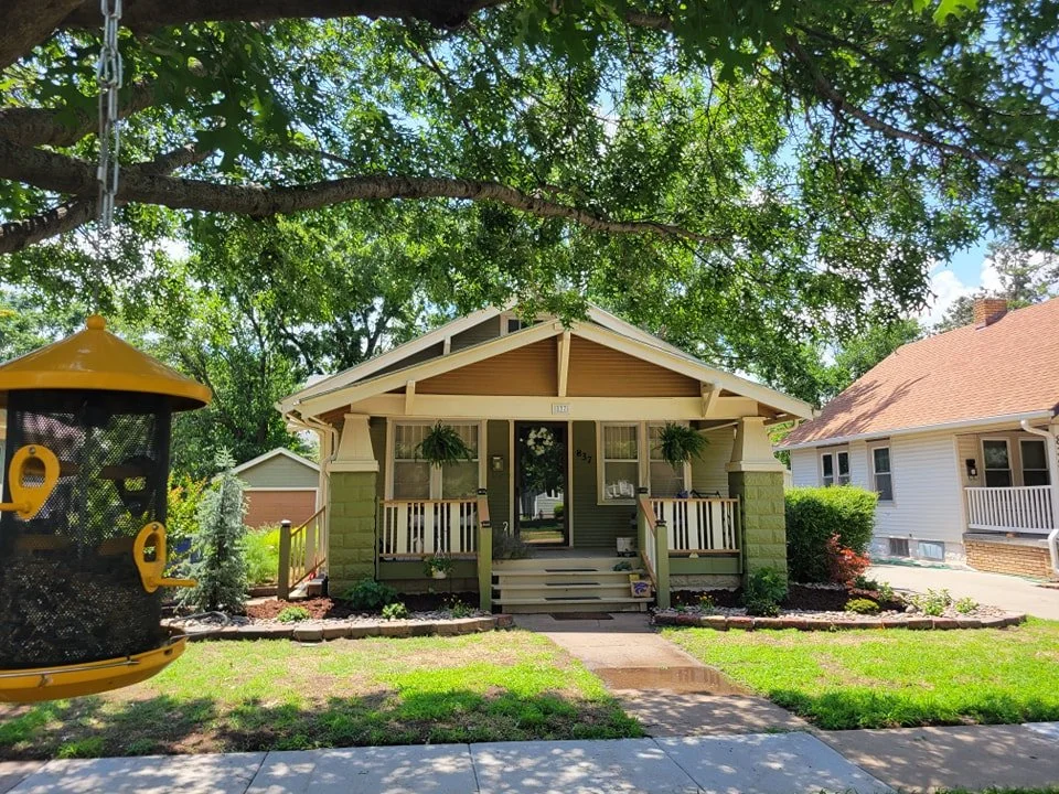 We love love love the charm in riverside! The blue atlas is perfect with the colors of the home. What do you think? 

#wichitalandscaper #landscapinglindsay #riversideict