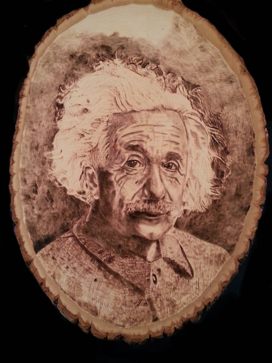 Live edge "Einstein"