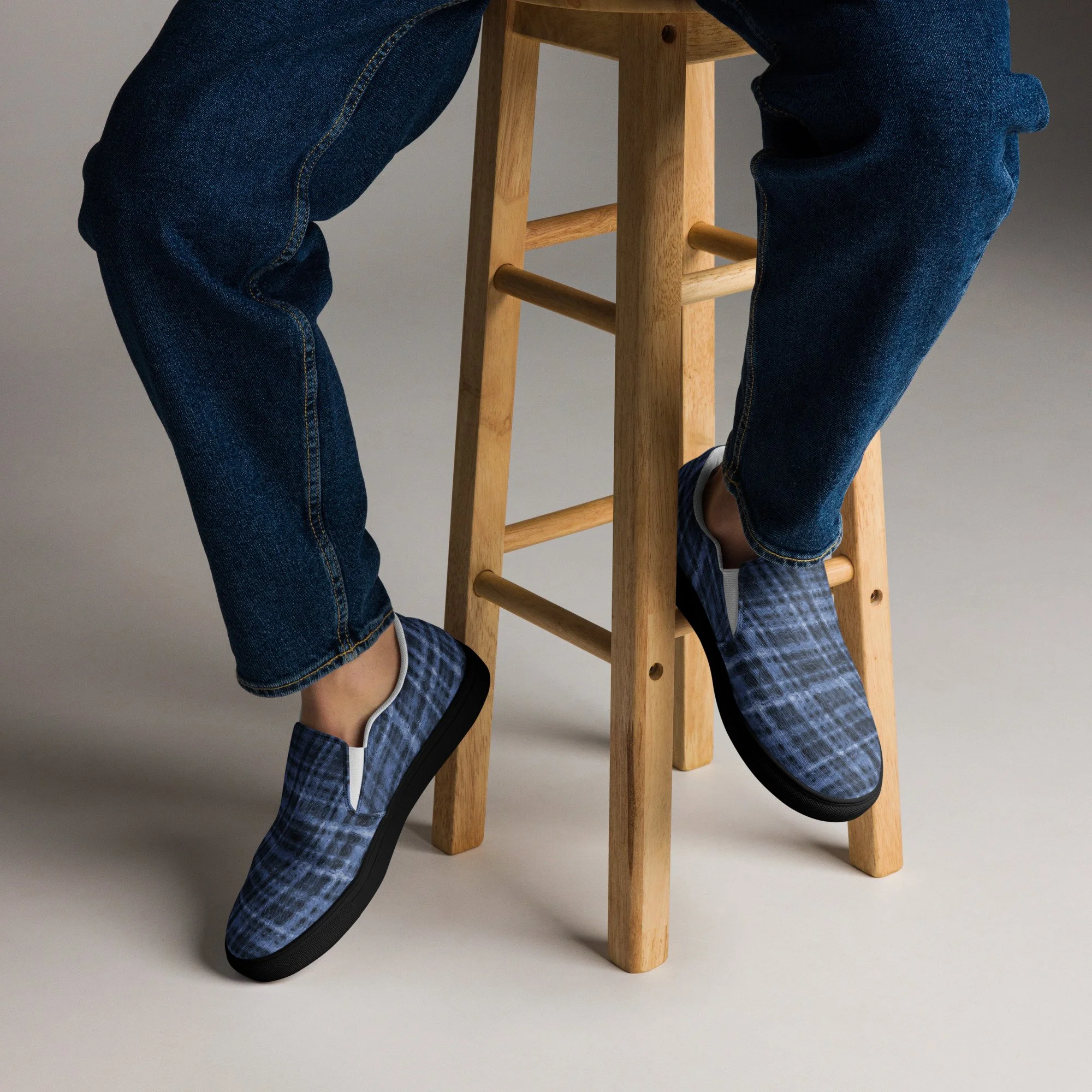 Men’s Slip-On Canvas Shoes