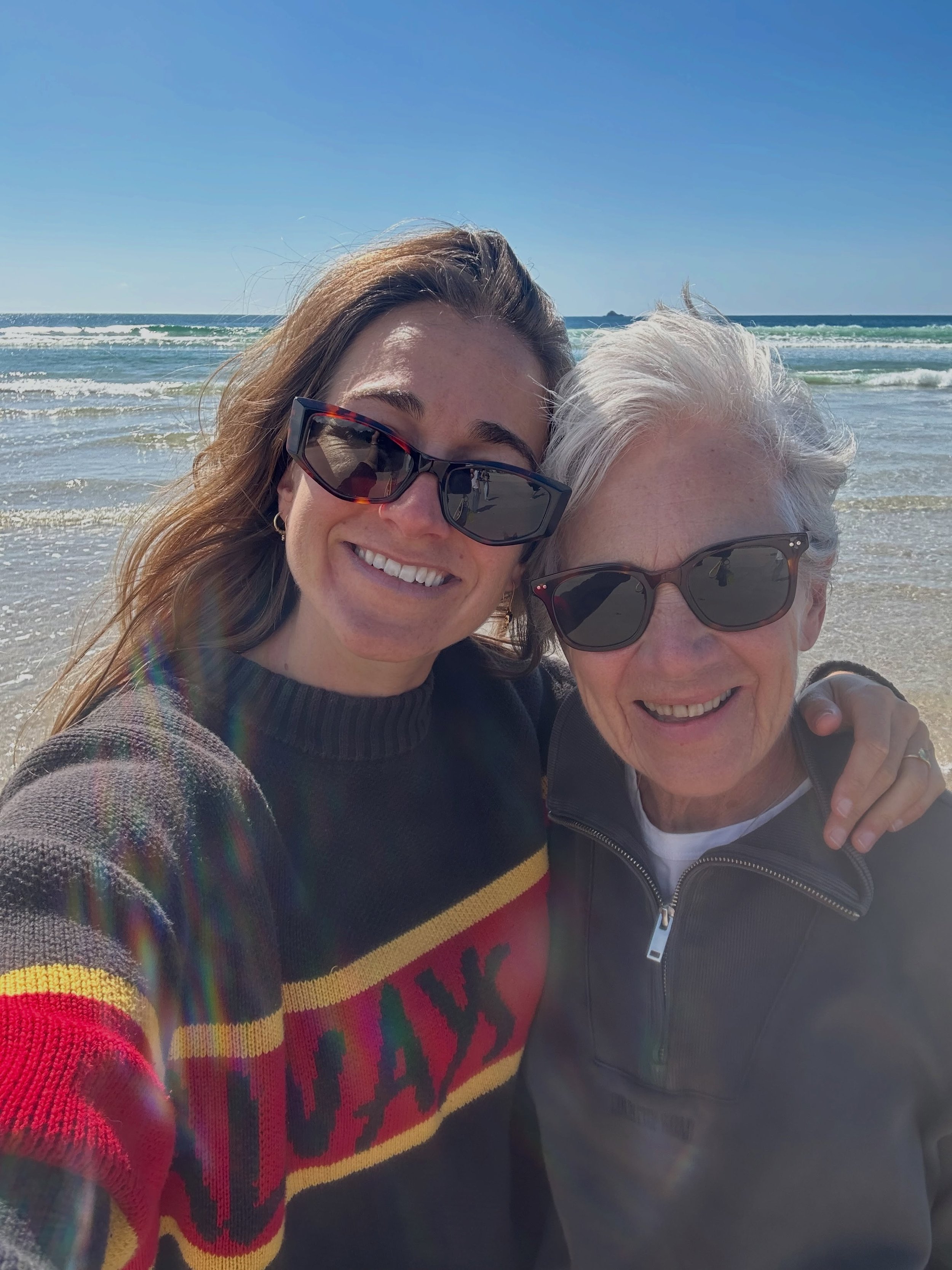 I had a special visit from my Mumma bear on the weekend. The one and only, Karen. Bless her cotton socks, she flew up for a few nights while HunkyJ is away. She cooked me shanks, washed my car and chinwagged with me for days and days. I got to hear s