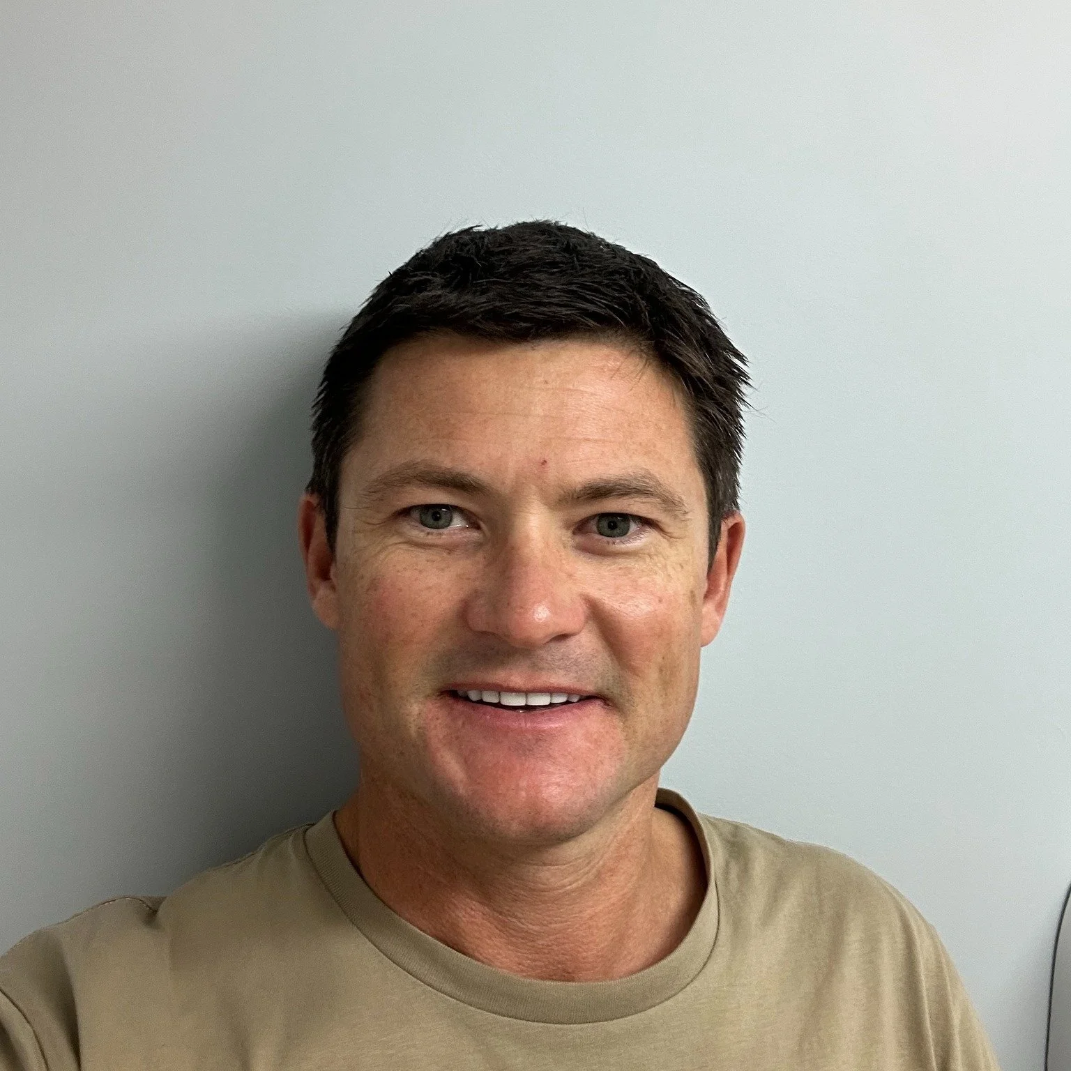 Sometimes the biggest sign you need support is simply realising you&rsquo;re tired of carrying everything alone.

Signs you may benefit from a session with Matt:

&bull; shutting down during conflict
&bull; feeling overwhelmed but saying &ldquo;I&rsq