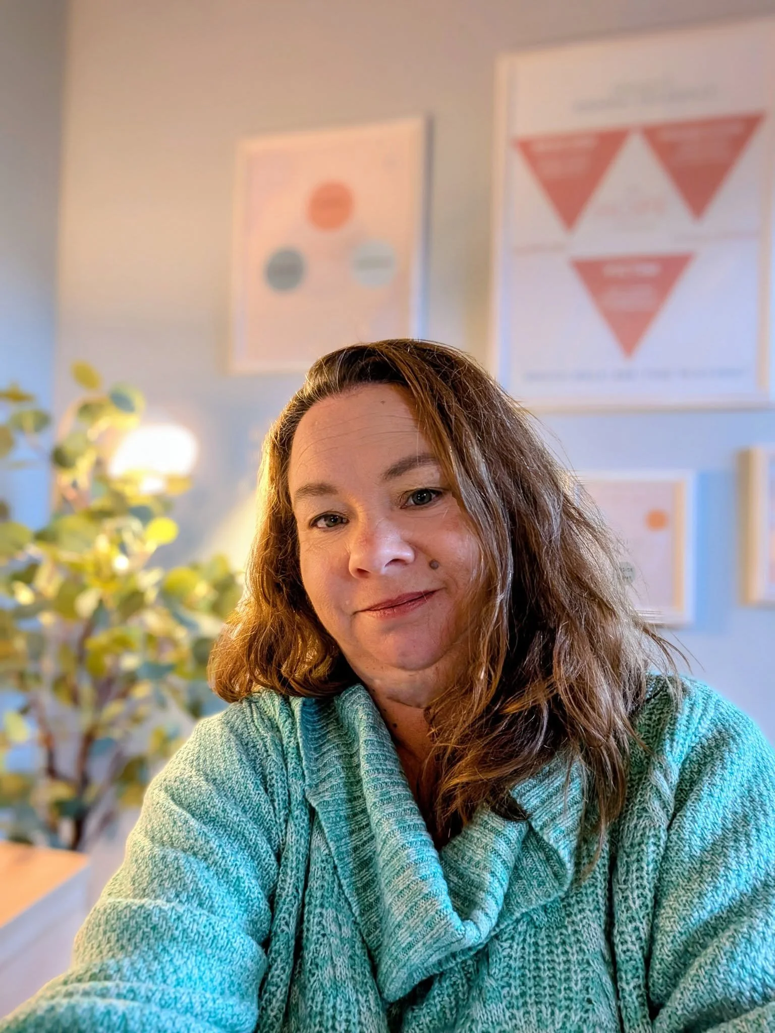 You can be coping...

and still be exhausted.

Many people keep showing up to work, caring for others, meeting deadlines and doing everything they need to do.

Meanwhile their nervous system is quietly running on empty.

Burnout doesn't always look d
