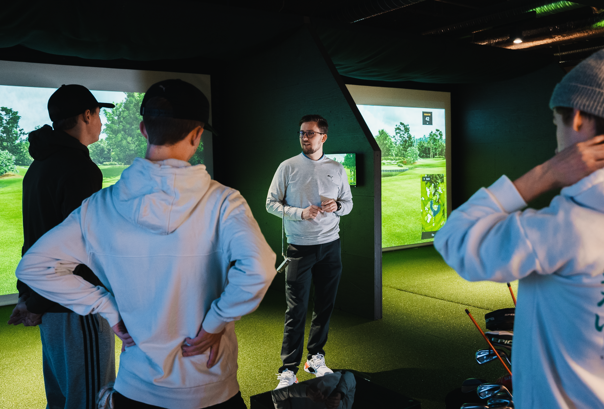 Medlemsclinic, tvåmanna scramble och inspirerande träningskort!