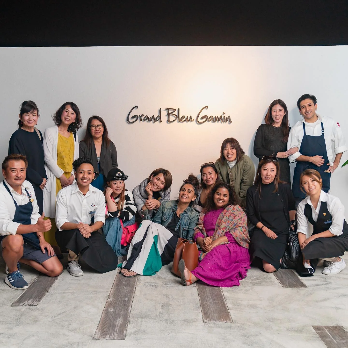 𝒜𝒷𝓊𝓃𝒹𝒶𝓃𝒸𝑒 𝒴𝑜𝑔𝒶 𝑅𝑒𝓉𝓇𝑒𝒶𝓉 Day 3 💙
日本語は下へ🏝

Reset. Reconnect. Renew. 
Grateful for the amazing and vibrant energies for the 3rd Day. We started our day at 8:00am, did our morning sadhna &amp; training and then we went out to explore