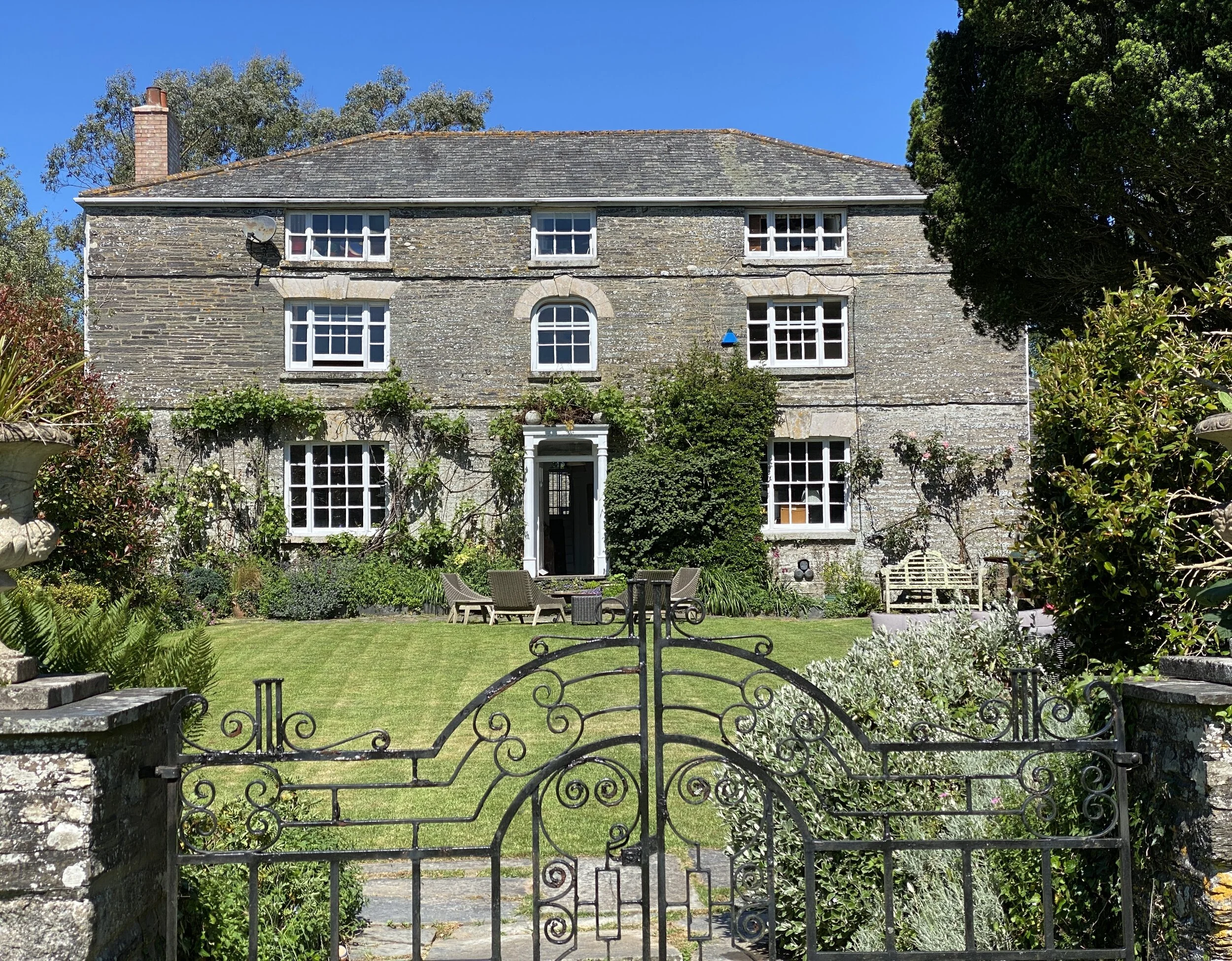 House and walled garden.JPG