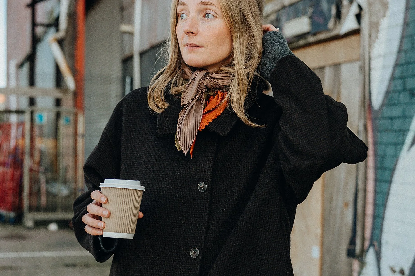 Choco Crinkle Neck Scarf Tie