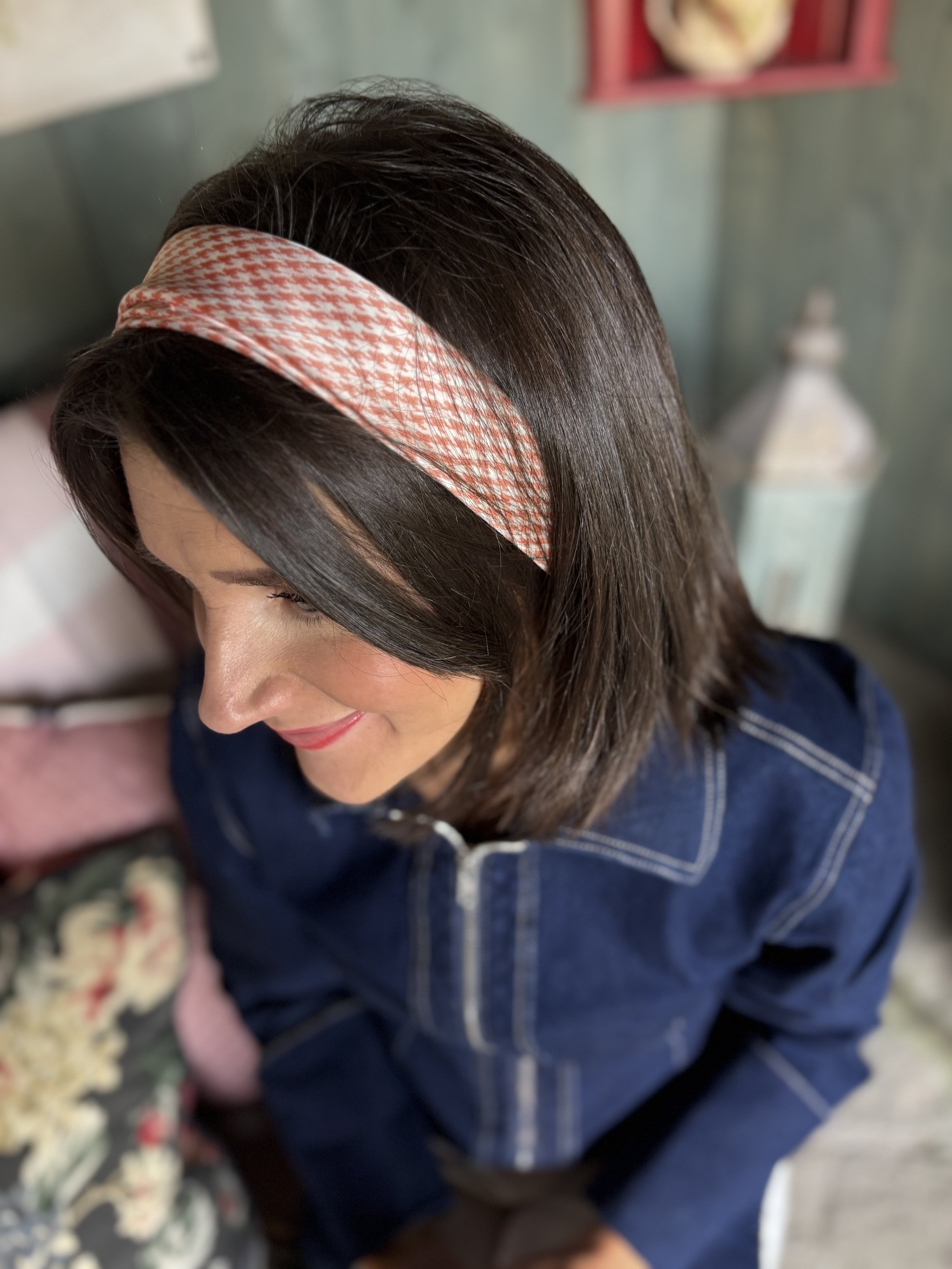 Peach dogtooth print satin touch square neck tie, French bandana style.