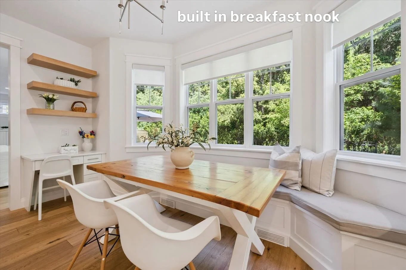 The not so hidden gems of 118 Eaglecrest St. Kitchener. Swipe to explore. 

Book your showing today to see them for yourself 🫶🏼

MLS# 40837432

Cheryl Goetz
Real Estate Agent
REAL Broker Ontario Ltd
Hello@athomecompany.ca