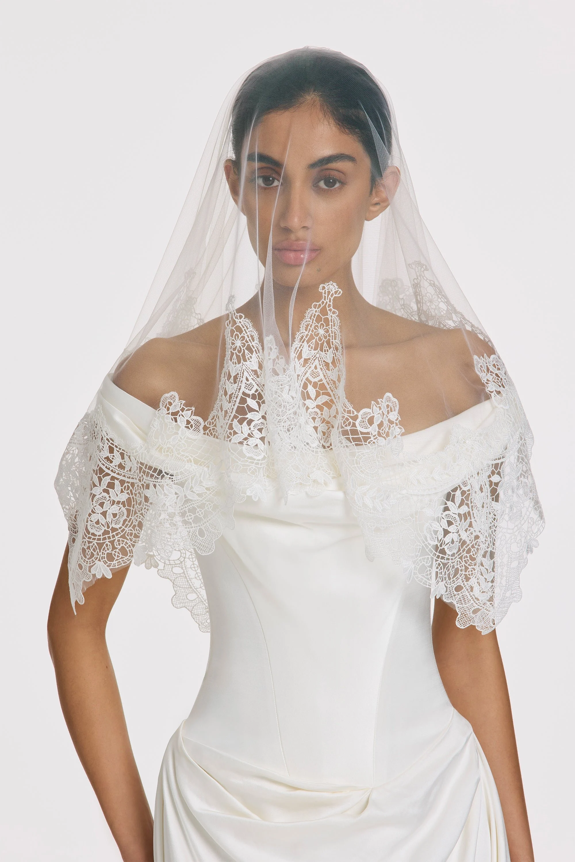 GREGORY VEIL