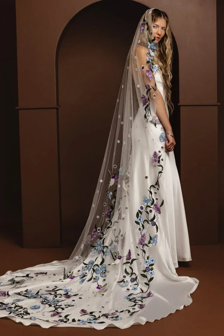 RENEA VEIL