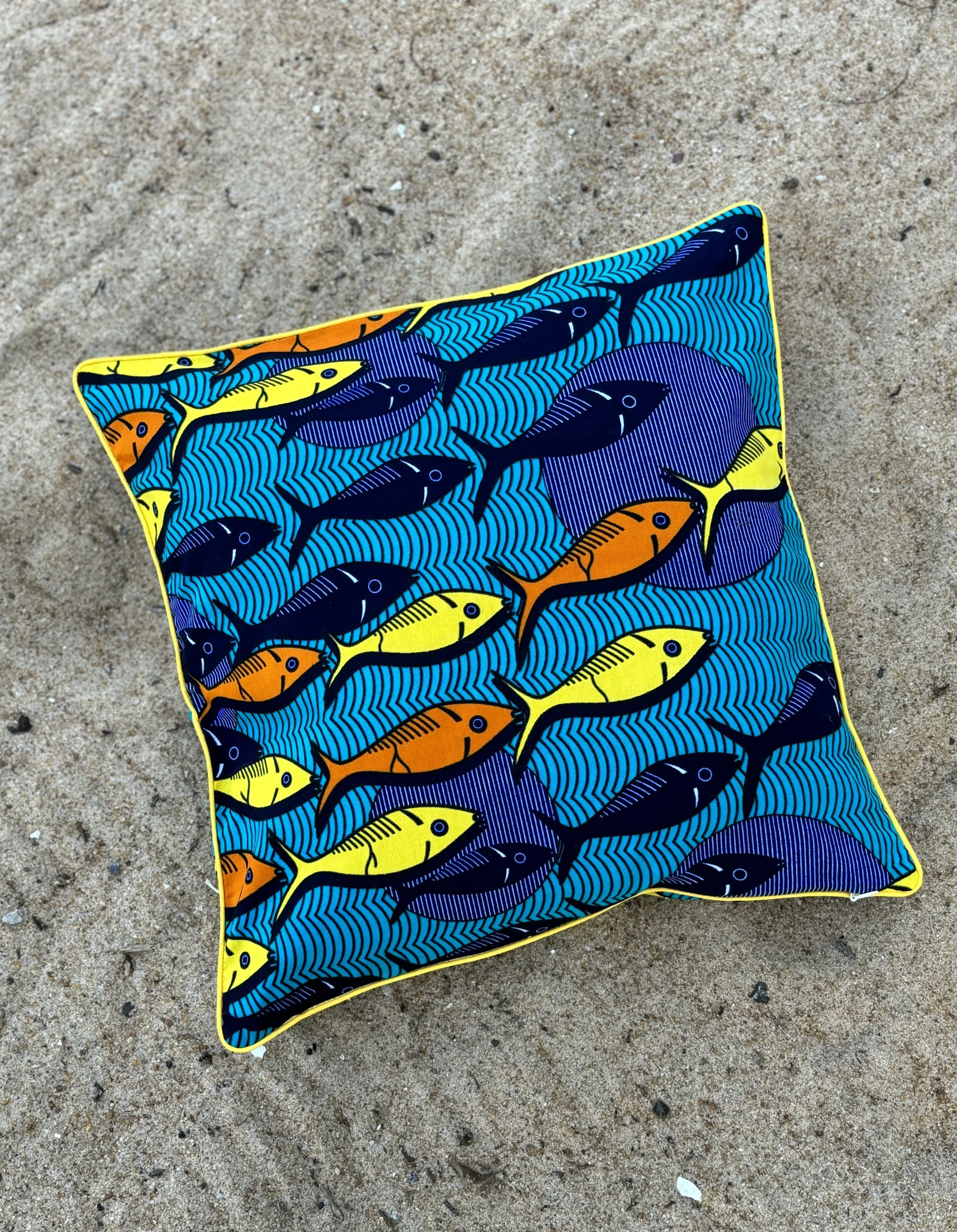 Les poissons, turquoise - Exmple avec mon coussin