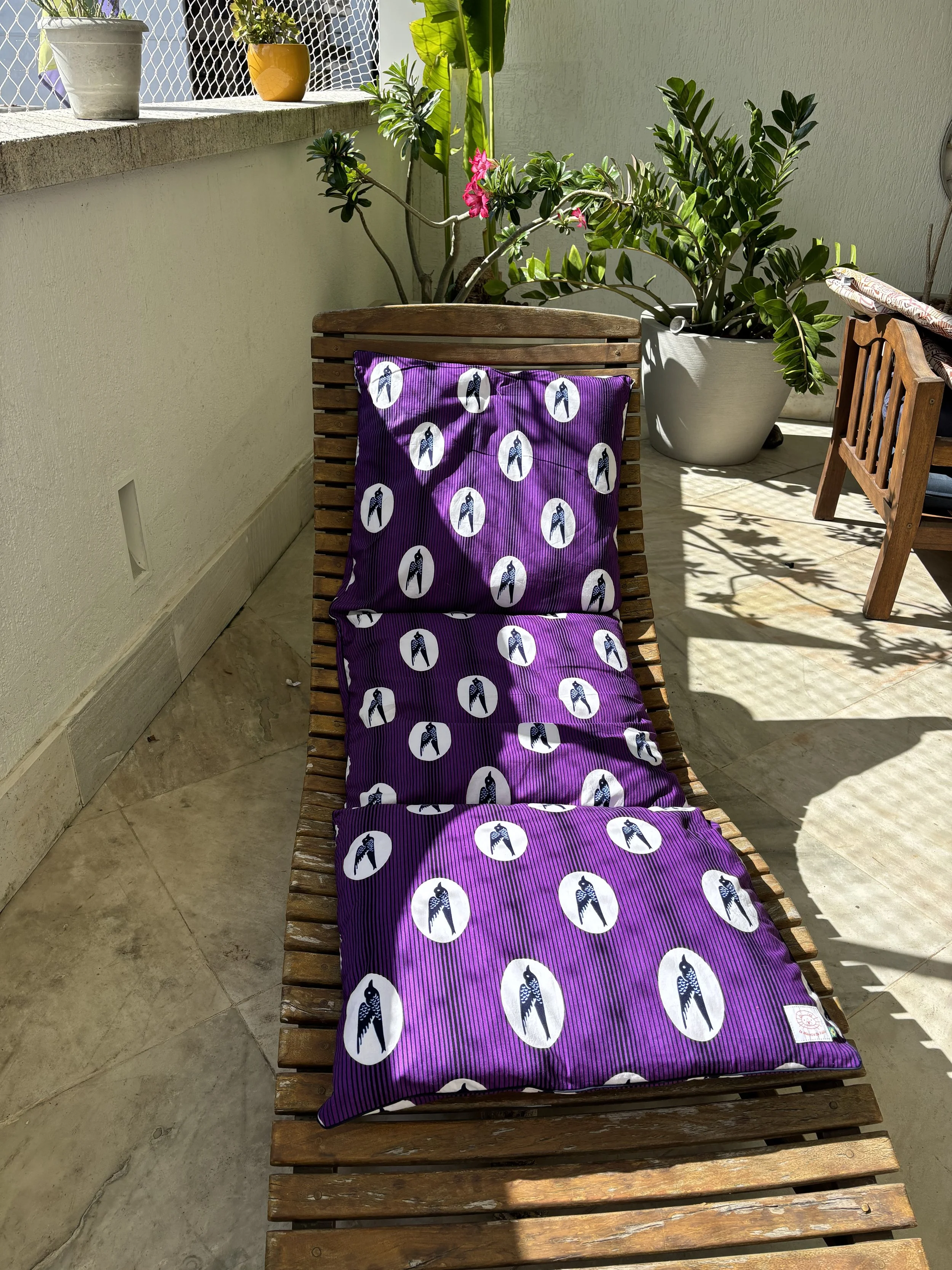 L'argent s'envole, violet - Exemple avec mon coussin de sol