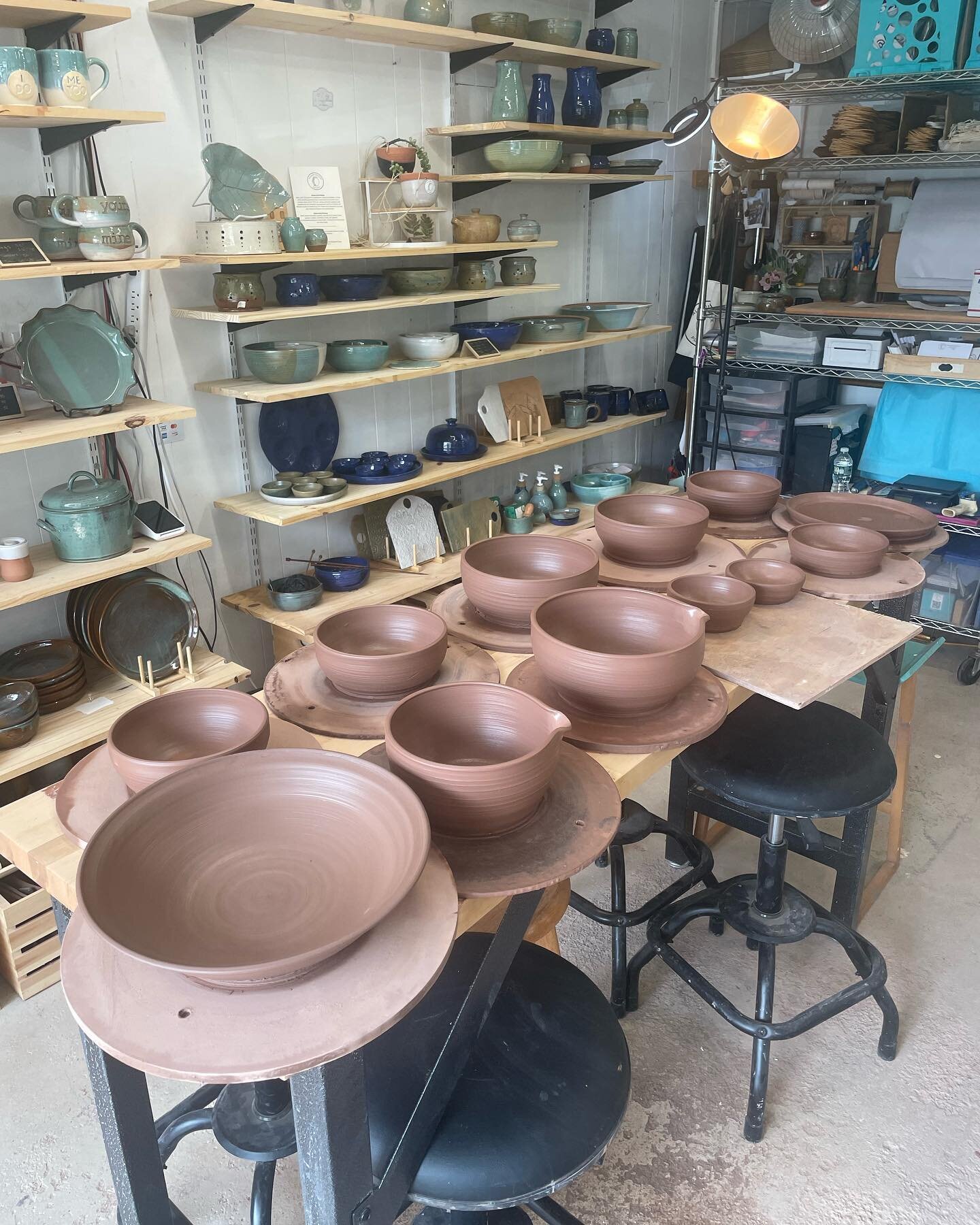 Fresh off the wheel! These nesting bowls will be the perfect addition to any kitchen. Nesting bowls are wonderful for serving parties and guests. #potterywheel #nestingbowls