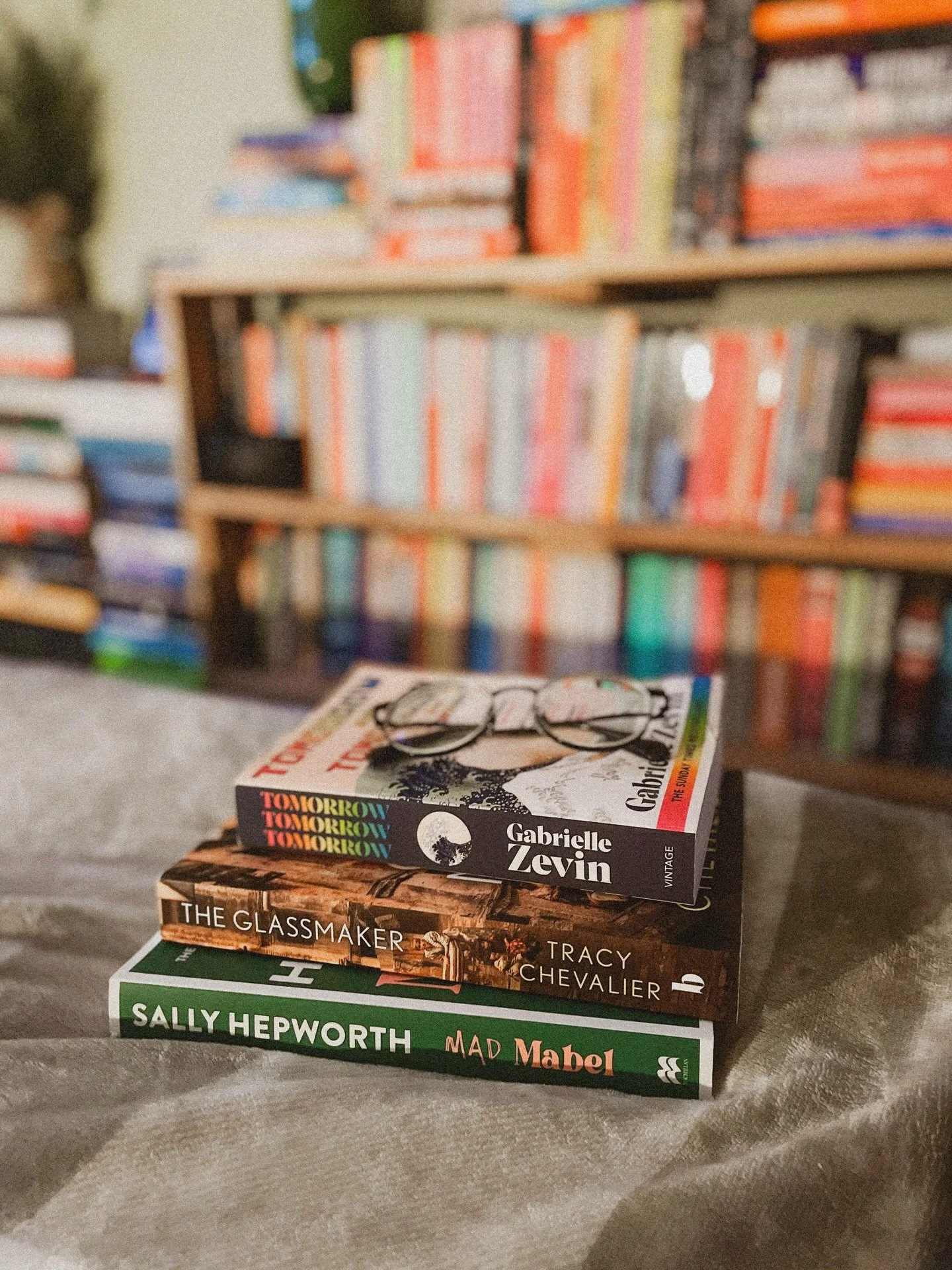 November reading wrap up 🍂

I&rsquo;ve been in a reading slump for months now, (almost the whole of autumn!), so it&rsquo;s hard to believe I managed to read three books in November. The reading slump appears to have been defeated, for now! 

I&rsqu
