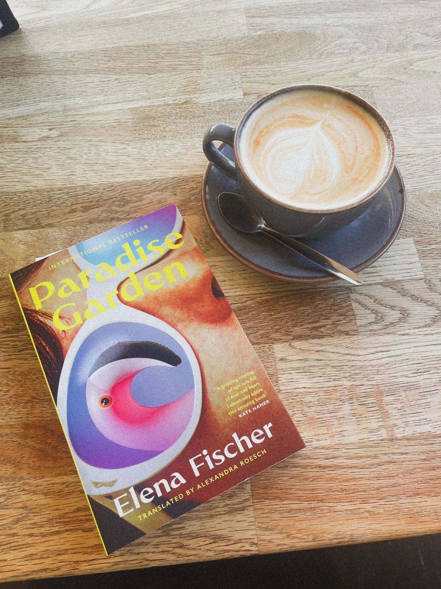 Paradise Garden - book review 🦩
&lsquo;Our outing to the lake was like taking a last deep breath before someone pushes your head underwater.&rsquo;

Fourteen-year-old Billie lives a quiet life in a high-rise housing estate with her single mother, Ma