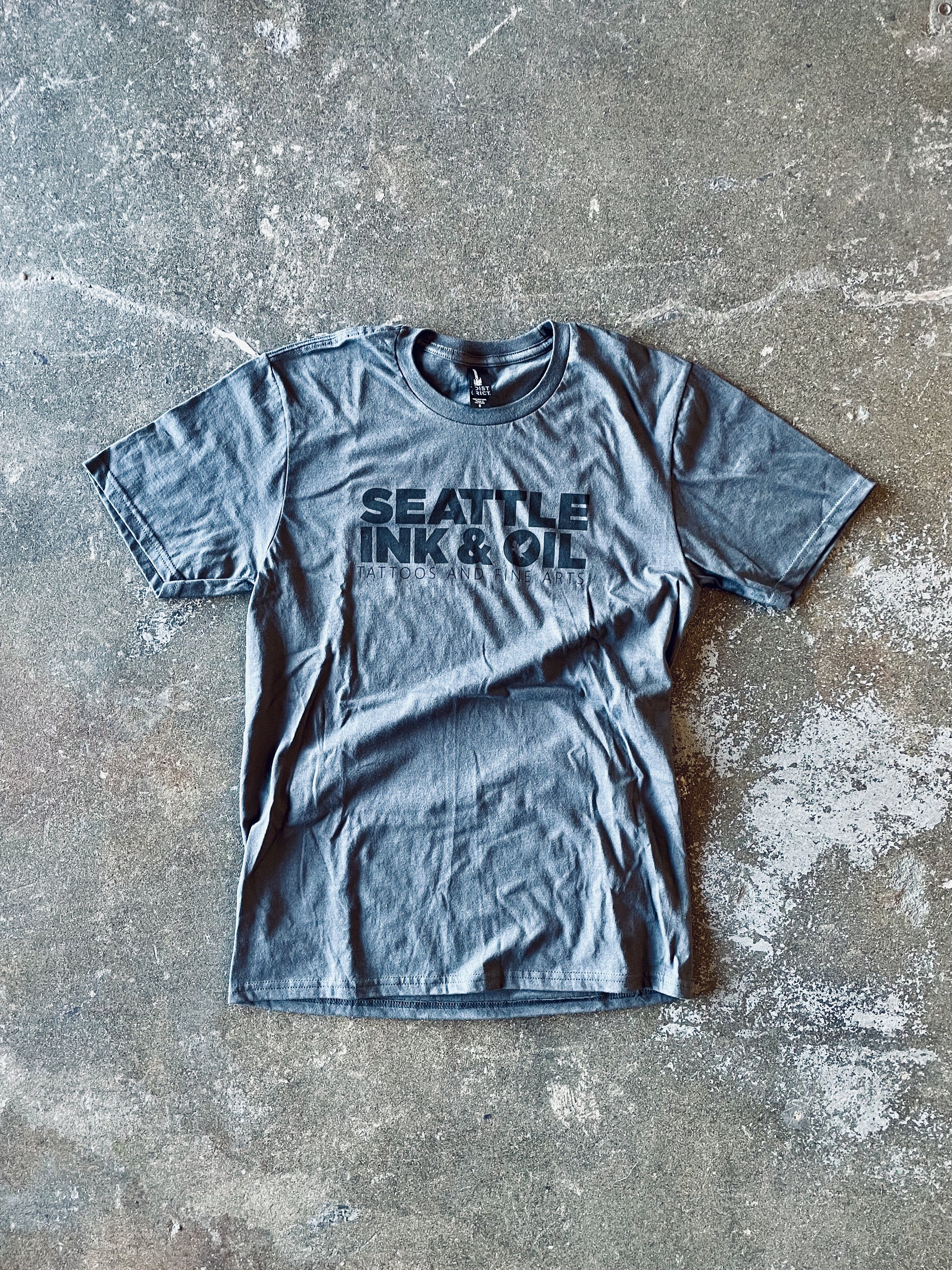 Mens T-shirt - Gray: Black - Front.jpeg