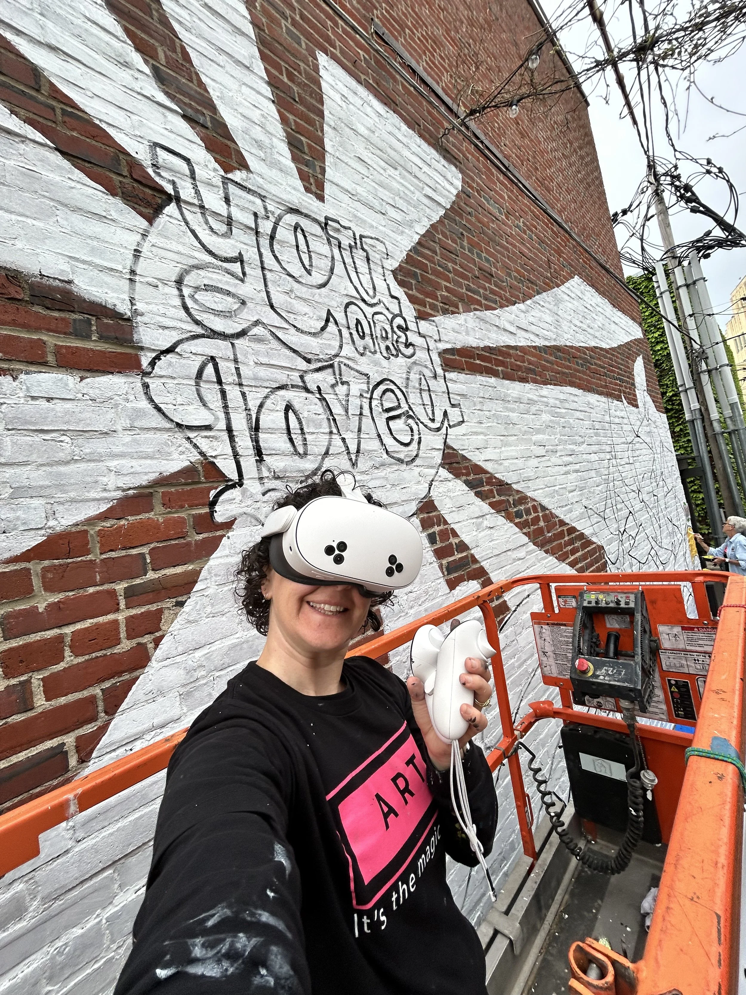 process using VR googles for Pinwheel mural  C.A.S.A. and Crisis Nursery in Champaign County by Leslie Kimble
