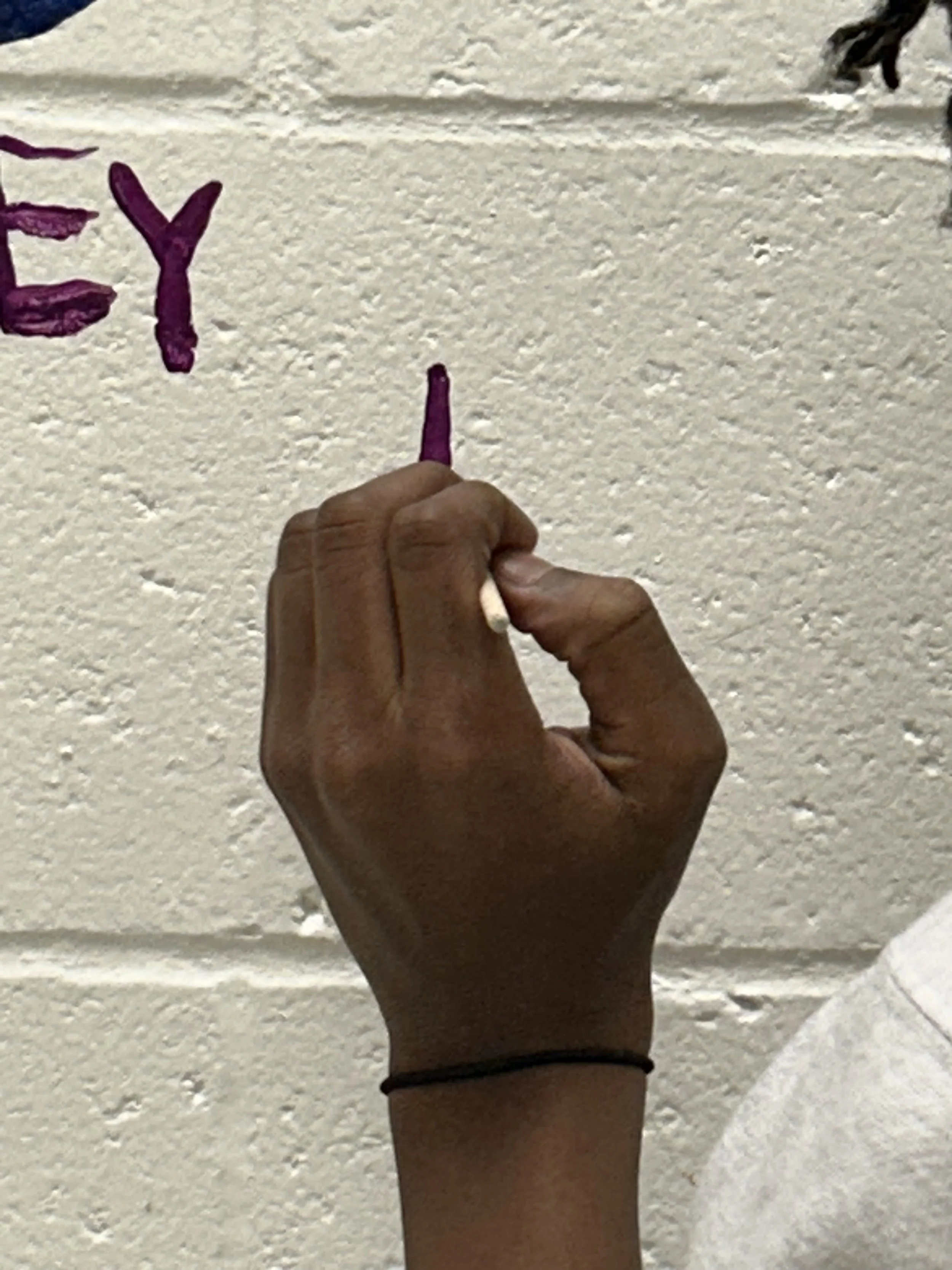 Collaboration with JDC residents for Dont Compare mural in Juvenile Detention Center in Champaign County by Leslie Kimble Art, Urbana Illinois