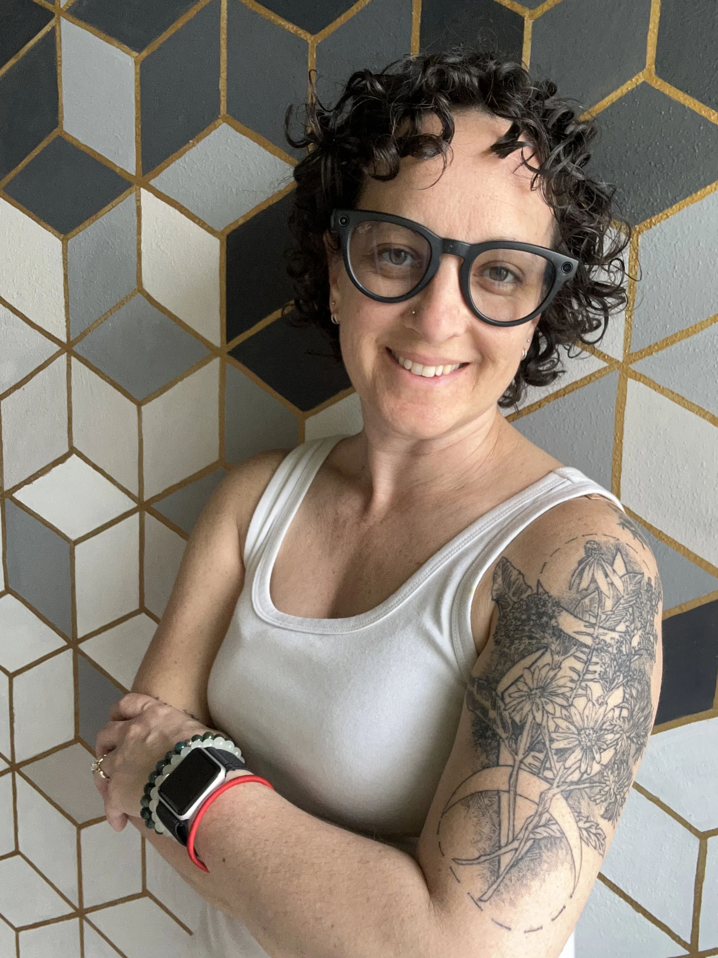 LeslieKimble Glasses Portrait.JPG