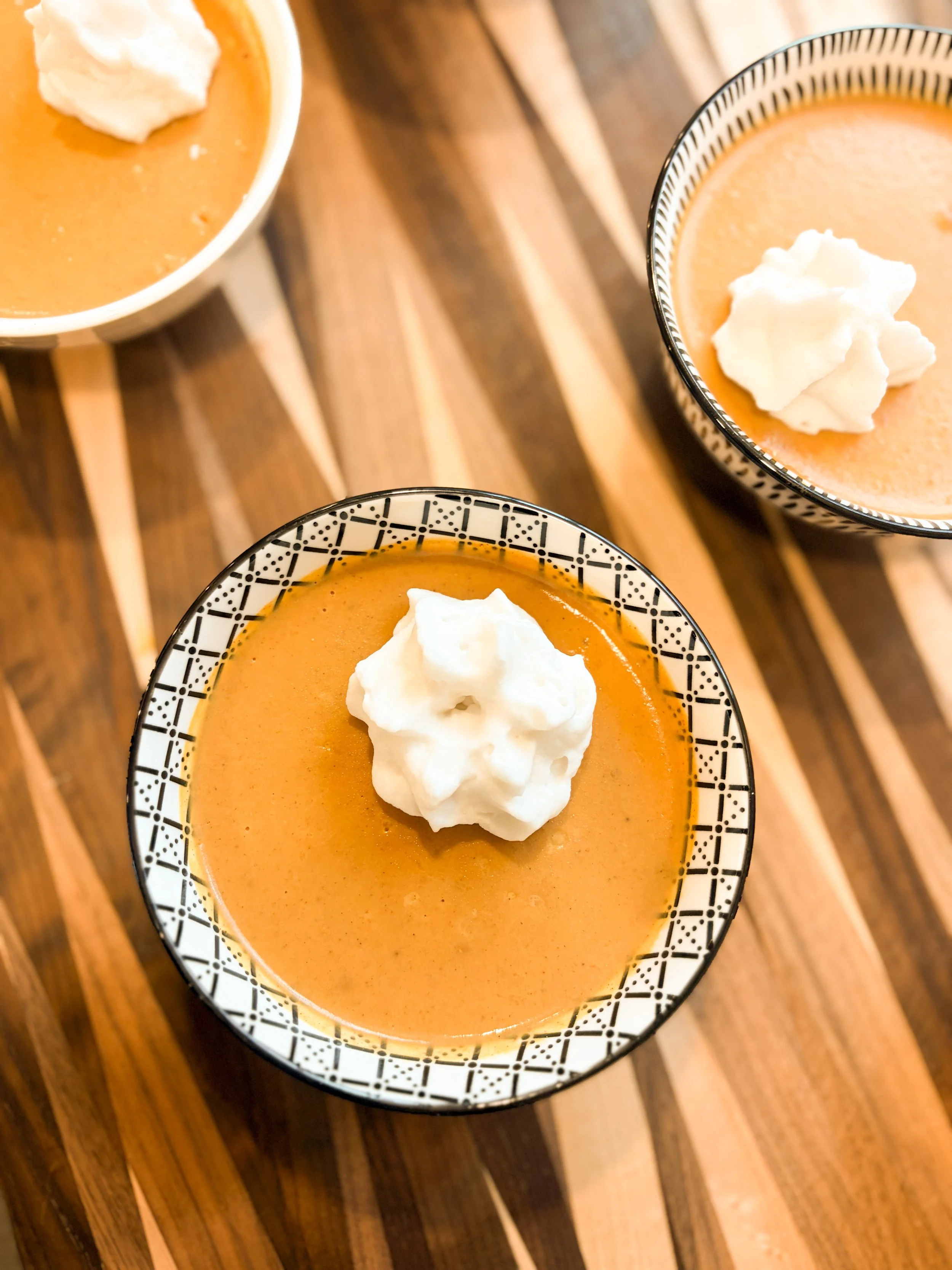 Healthy Pumpkin Pie Pudding Cups