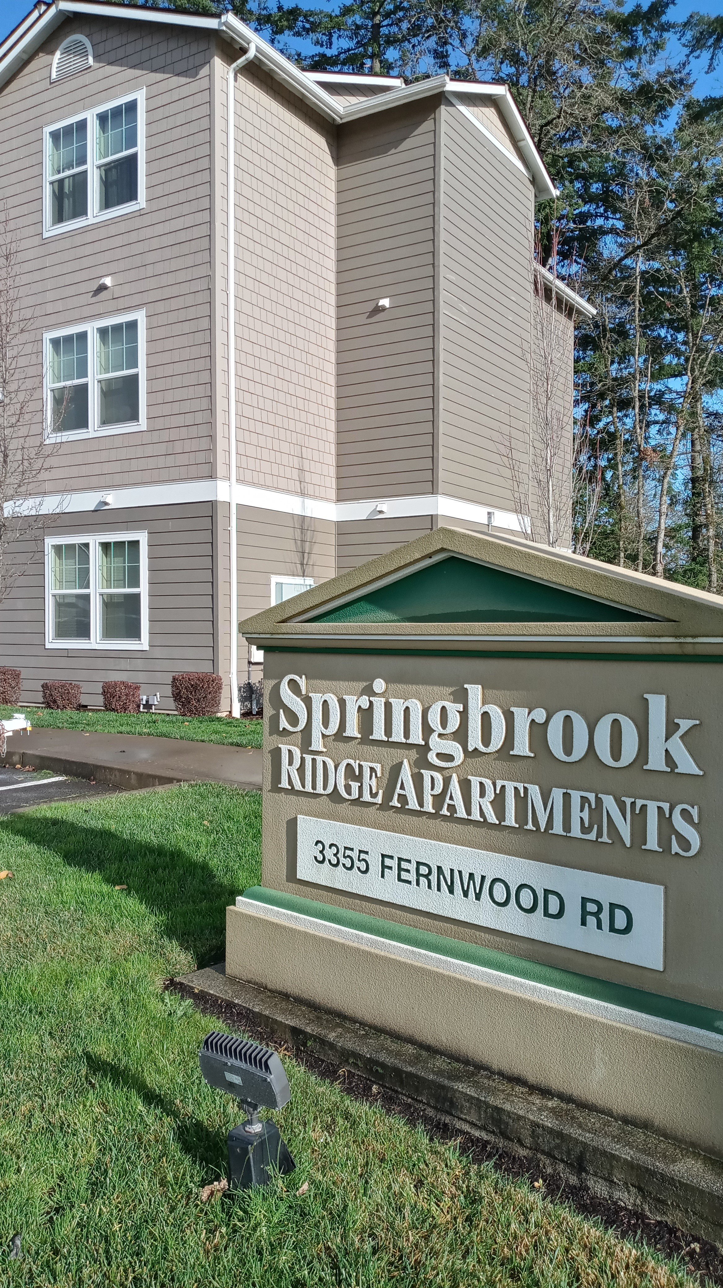 Springbrook Ridge Apartments