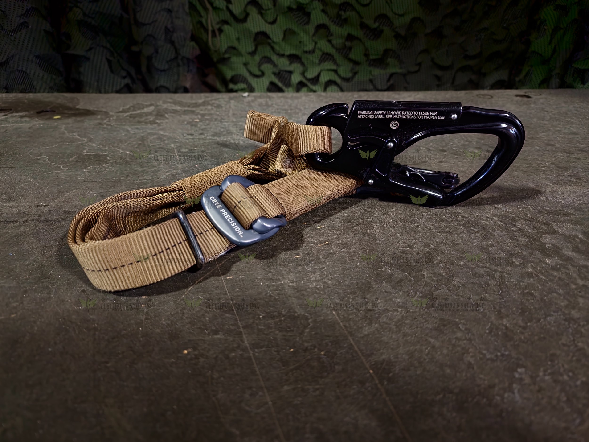 Crye Lanyard2.jpg
