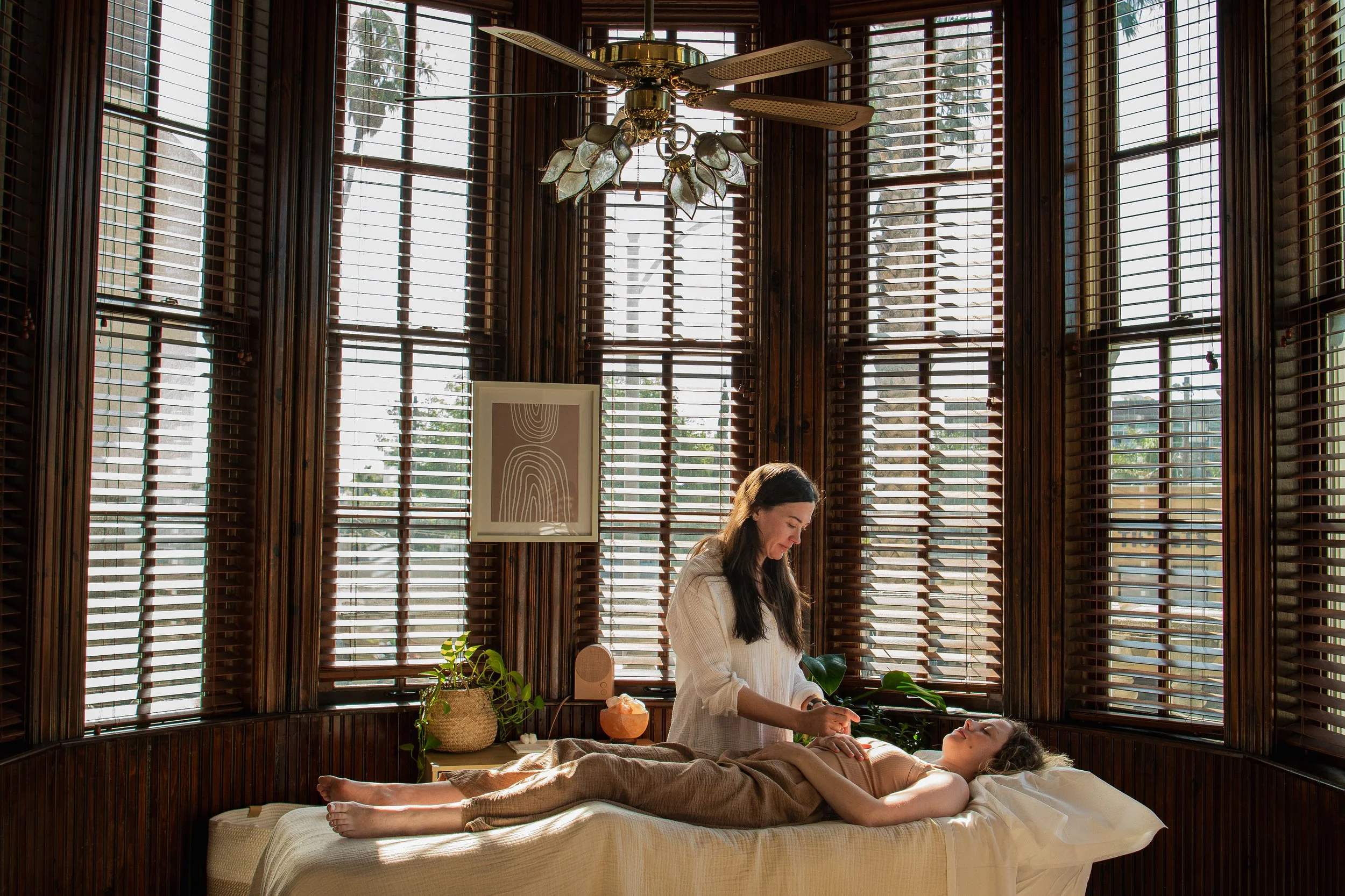 acupuncture chinese medicine used for cravings and anxiety and hormone support for women's health