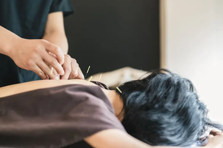 Integrative Chinese therapy clinic in Culver City promoting overall wellness