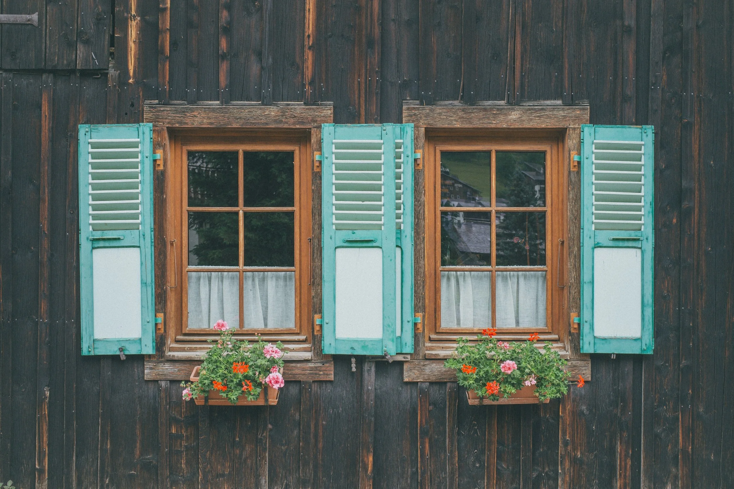 How to Secure Your Home Before You Evacuate