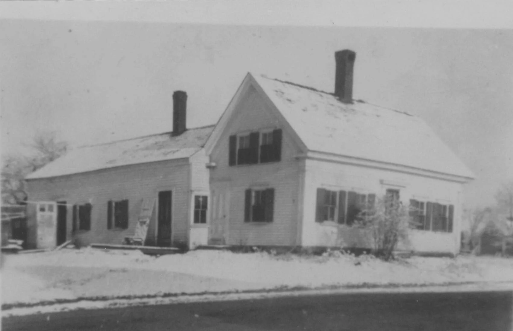 House on Pearl St. owned by Velma Smith, burned in 1947