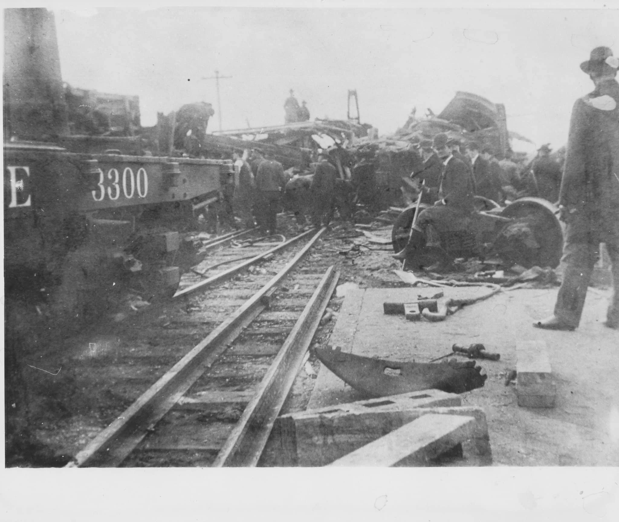 Wreckage of the 1905 train crash