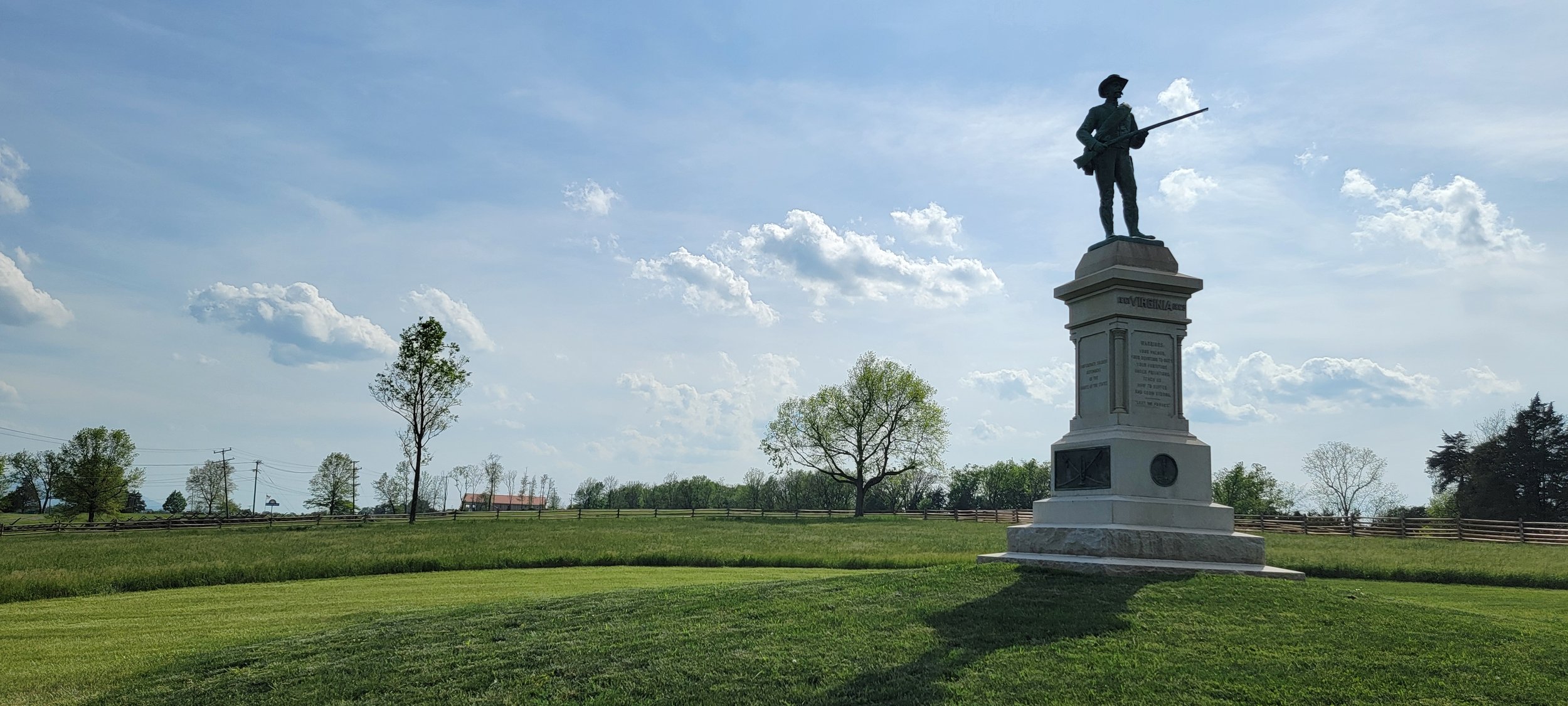 Virginia Monument good 3.jpg