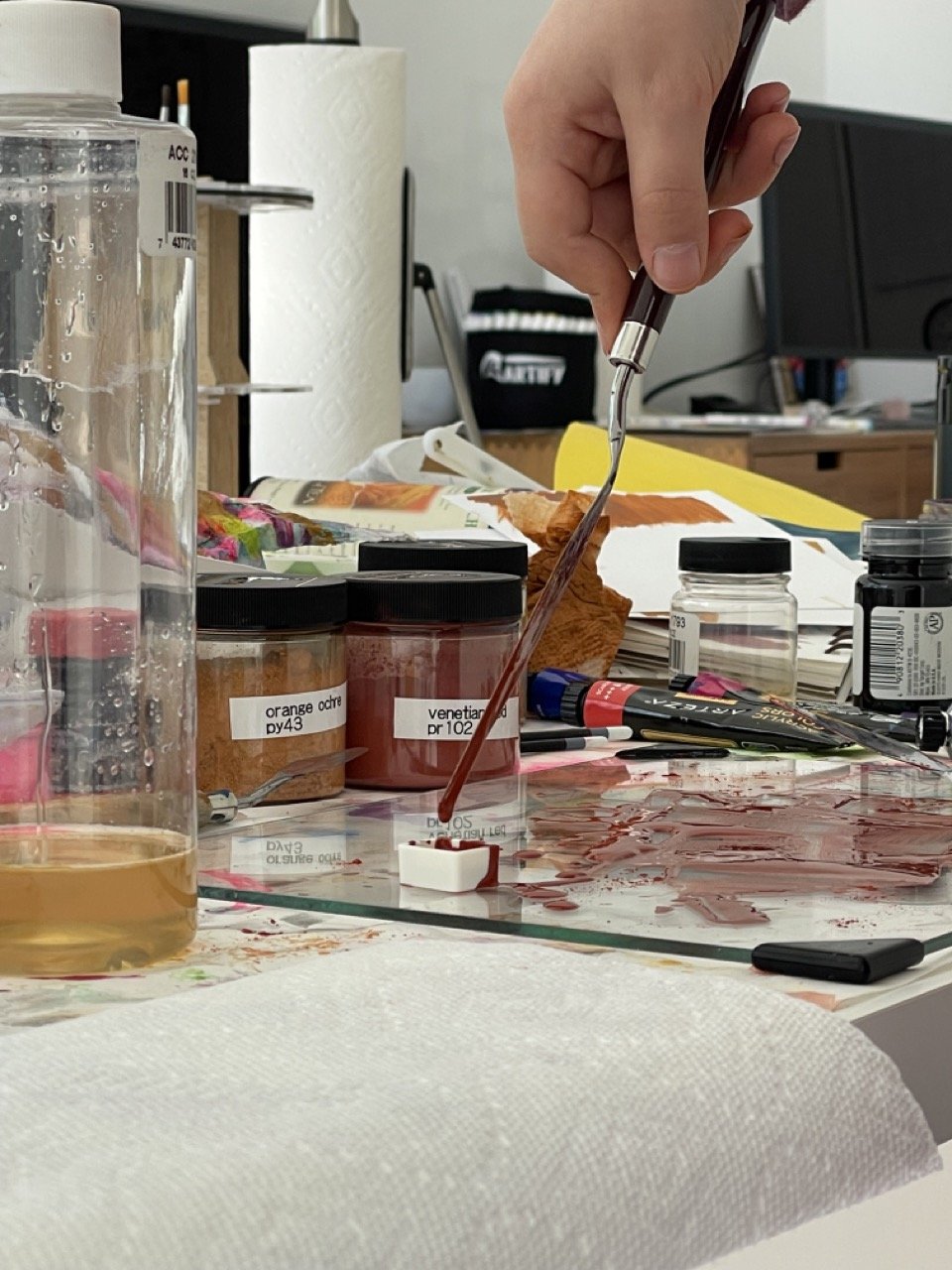 The Making of Red: Exploring natural pigments to create my own watercolors