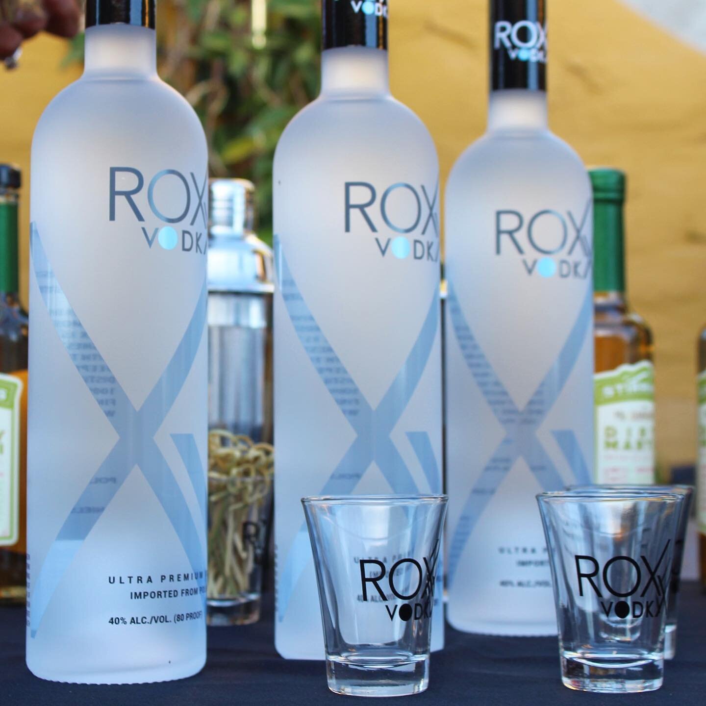 Are you ready for this holiday season?!🍁❄️🎉 Stock up on ROXX today at your local AJ&rsquo;s or get ROXX delivered straight to your door via Drizly (local) and Shop.ROXXVodka.com (we ship out of state)! ✈️🍸📦Link in bio. 

Must be 21+ to enjoy ROXX