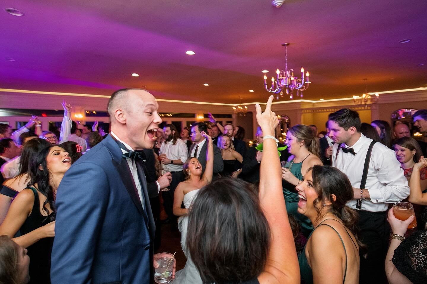Joy and celebration filling every corner of Primrose Cottage 💃✨ What a magical night dancing the night away with the newlyweds and their lively guests! 🎉 #PrimroseCottageWeddings #DanceFloorDelights #WeddingCelebration #DanceParty #SaturdayNights


