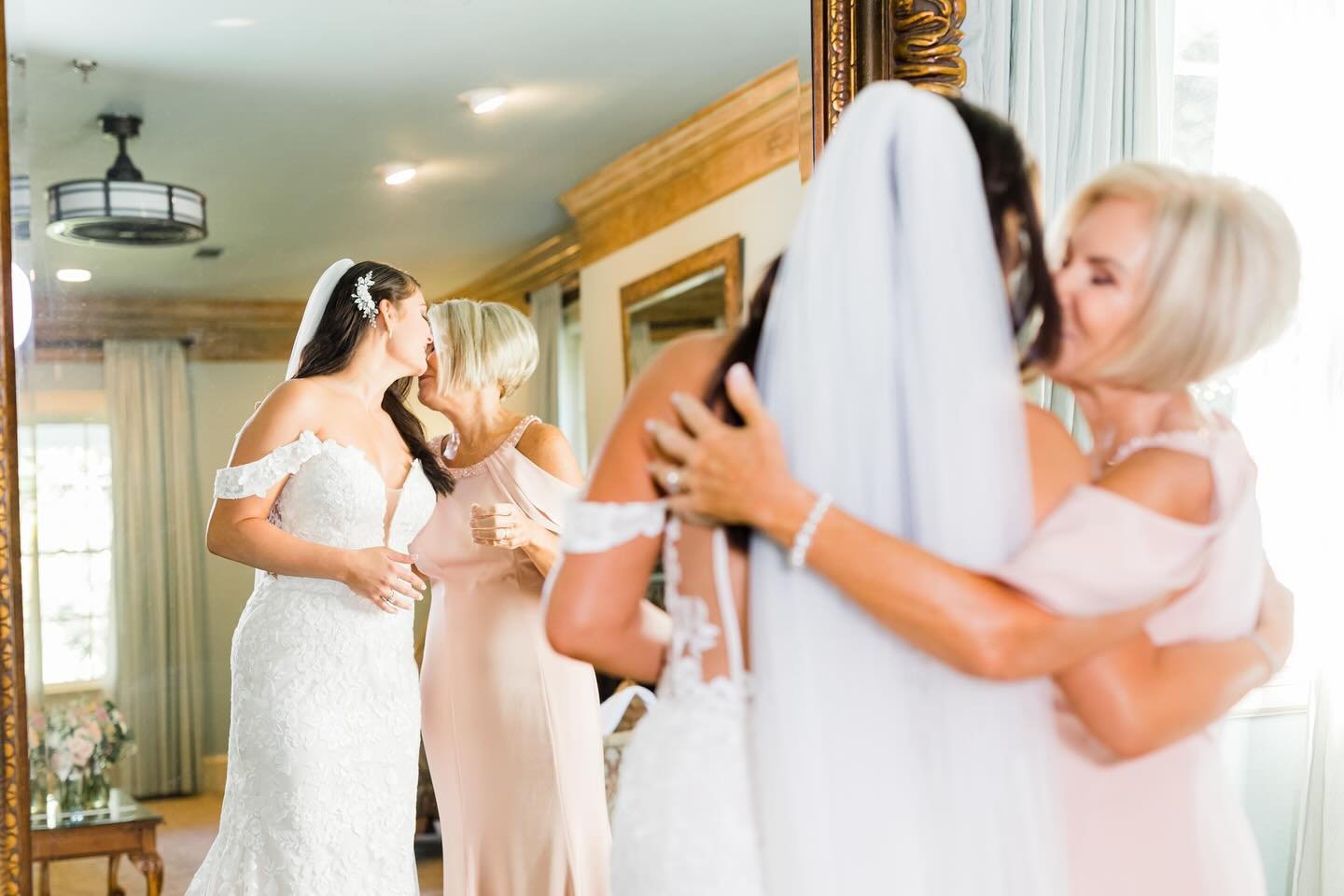 Cherishing these moments on Mother&rsquo;s Day and every day 💕 A beautiful capture of a bride and her mom getting ready in our bridal suite, filled with love and anticipation. Happy Mother&rsquo;s Day to all the incredible moms who make these unforg