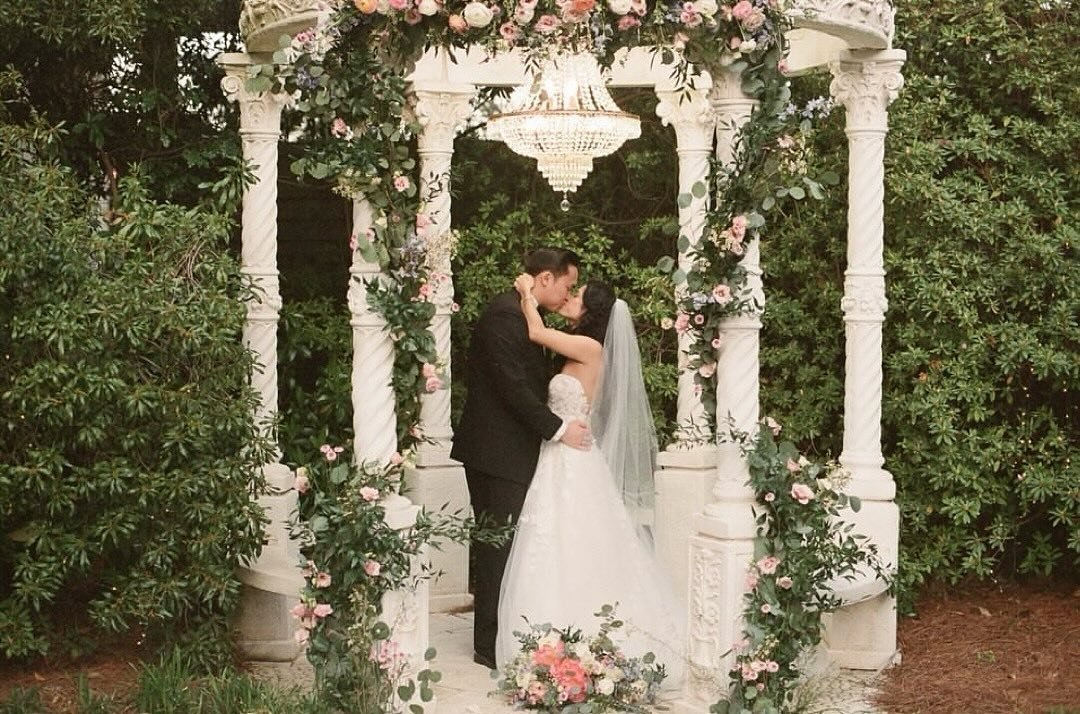The most beautiful place to say &ldquo;I do!&rdquo; 
The Atrium is the perfect backdrop for your happily ever after. Our Grecian gazebo is the focal point of our manicured courtyard gardens and a stunning spot to start your forever 🤍 Click the link 
