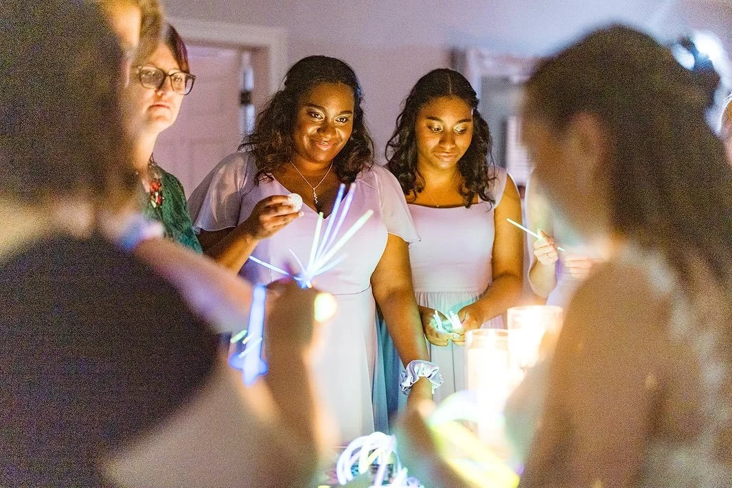 Here’s to love that shines bright and nights that glow with celebration. Wishing you a safe and sparkling holiday!
Come explore Little Gardens where not only do you have a lovely suite for primping before the ceremony, but also gorgeous garden