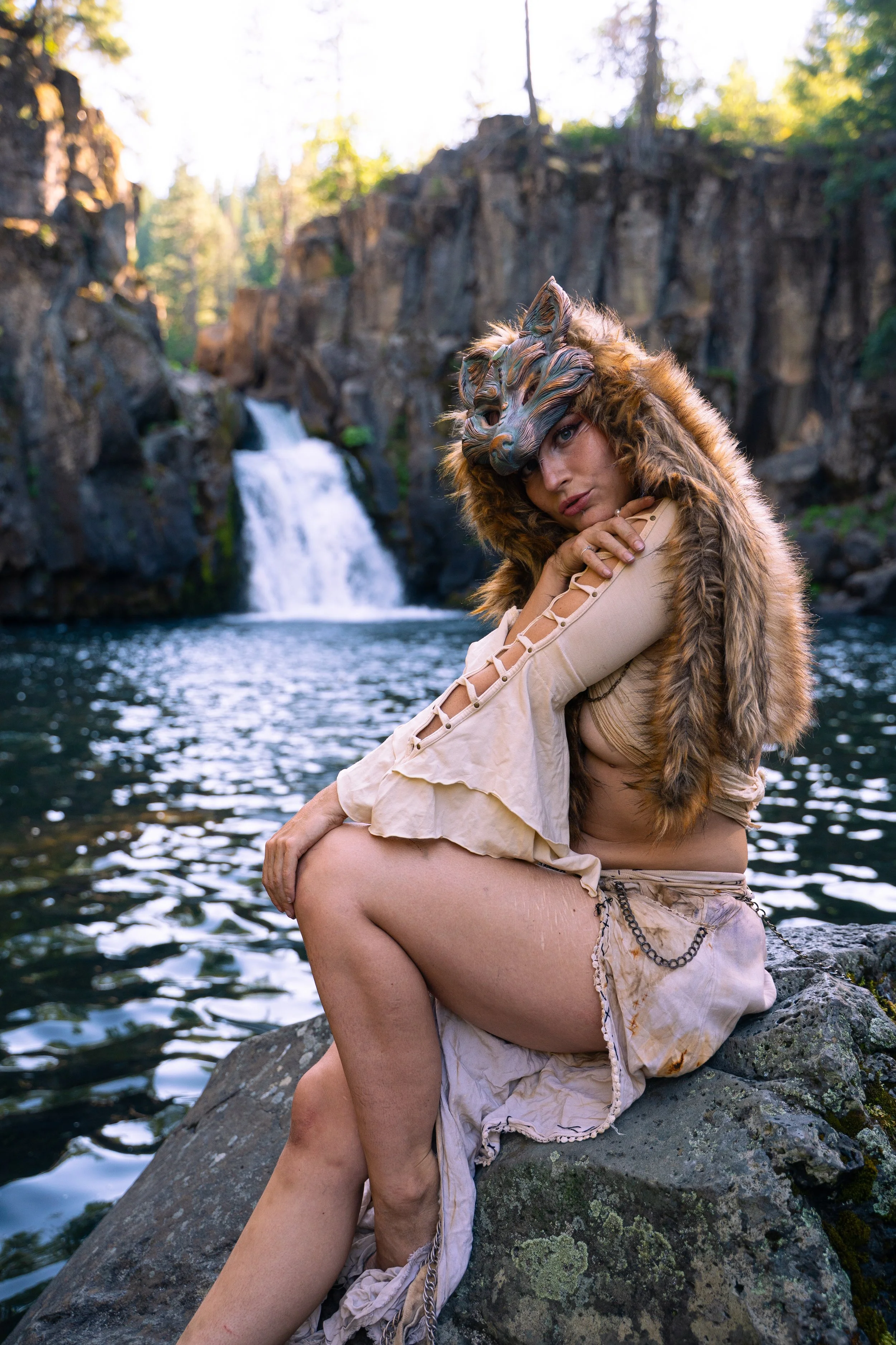 Relics Of the Moon Goddess-4-2.jpg