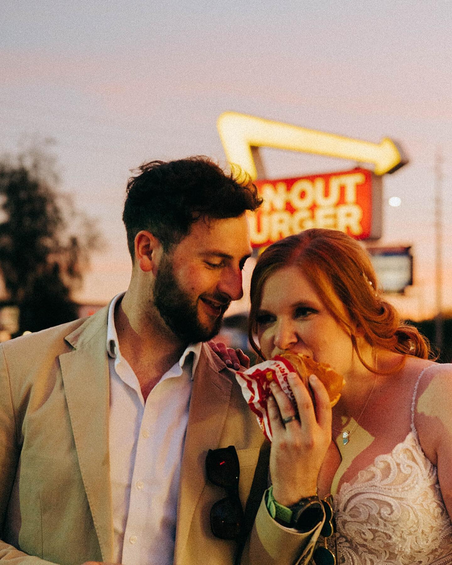 I still haven&rsquo;t had enough of this shoot lol 

#elopement #elopementphotographer #wedding #weddingphotographer #destinationwedding #destinationweddingphotographer #fyp #fypシ #portrait #lasvegas #chapel #documentaryphotography