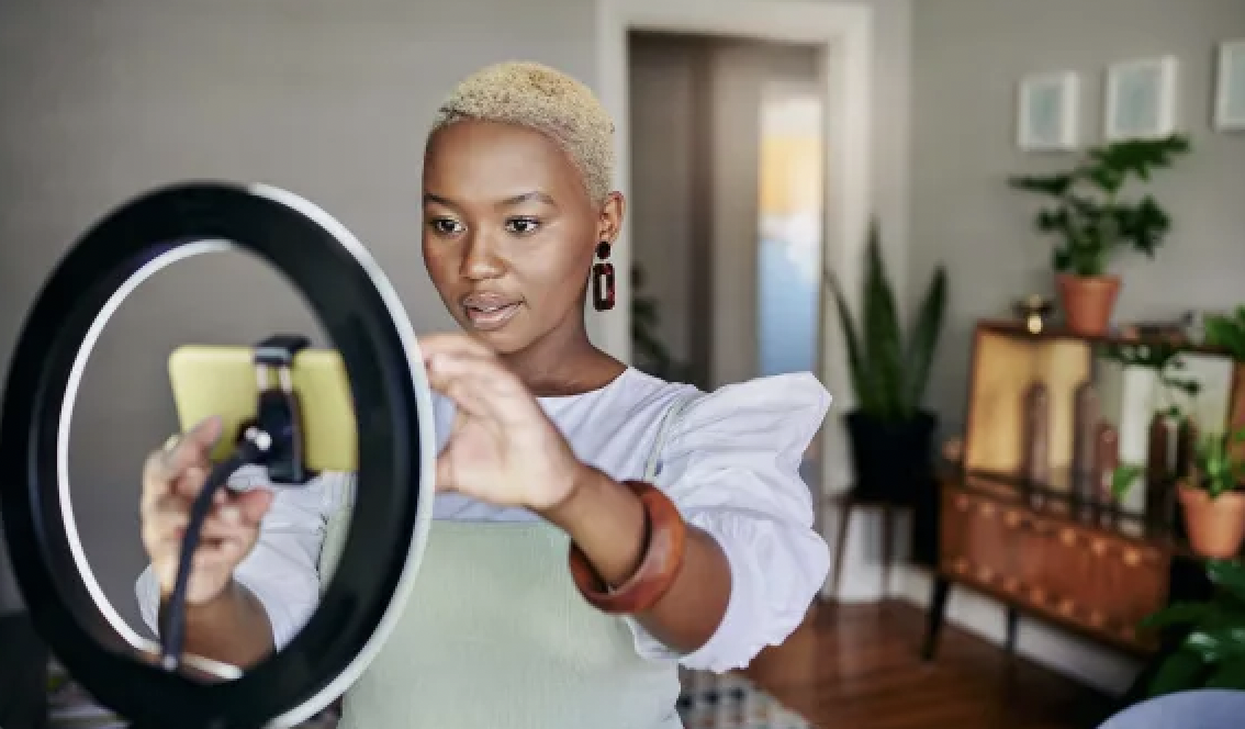 Screen Shot 2024-04-25 at 1.37.19 PM.png